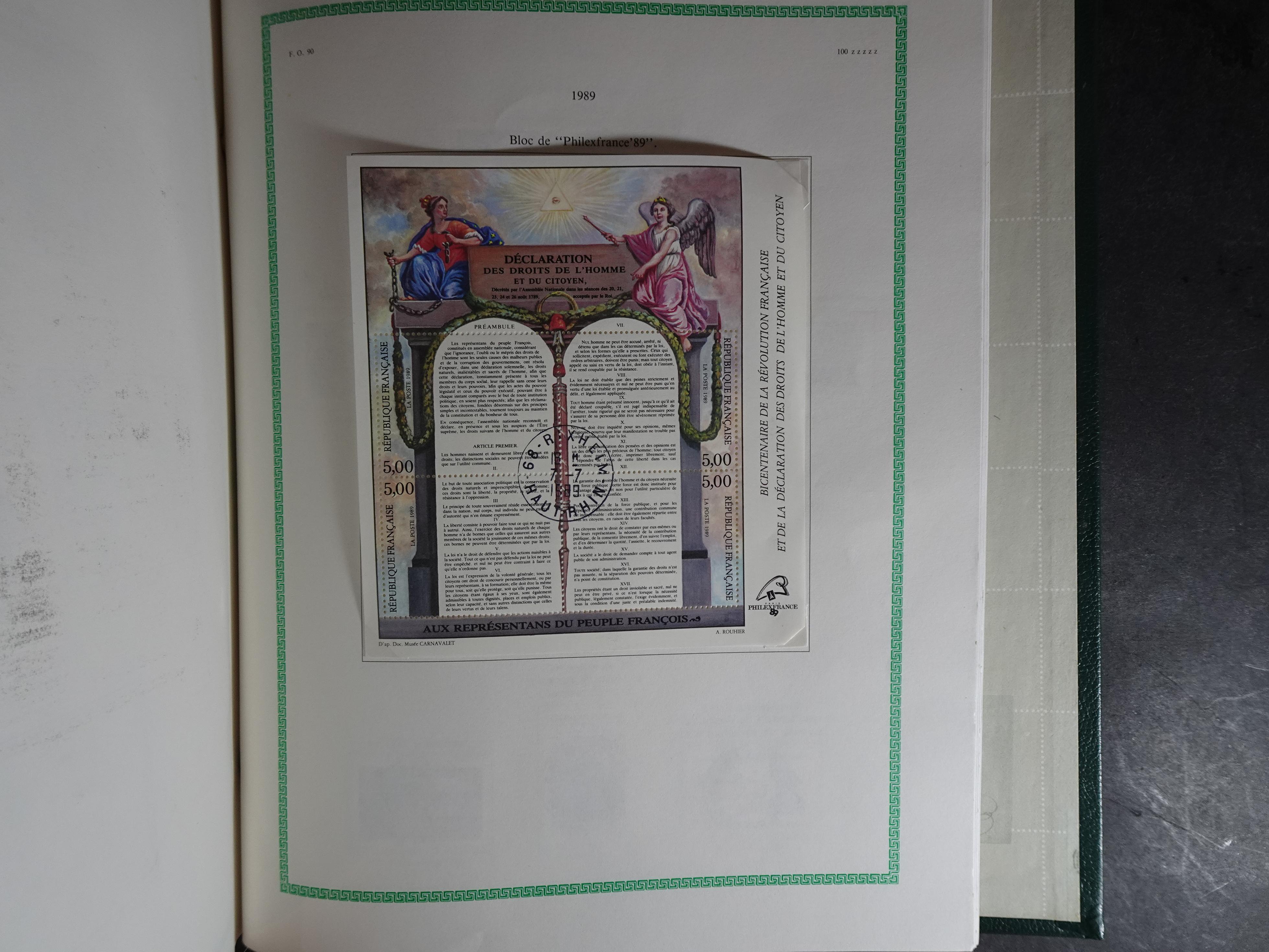 Nette collectie en goed gevulde vanaf klassiek met betere materiaal t/m 1990. 216