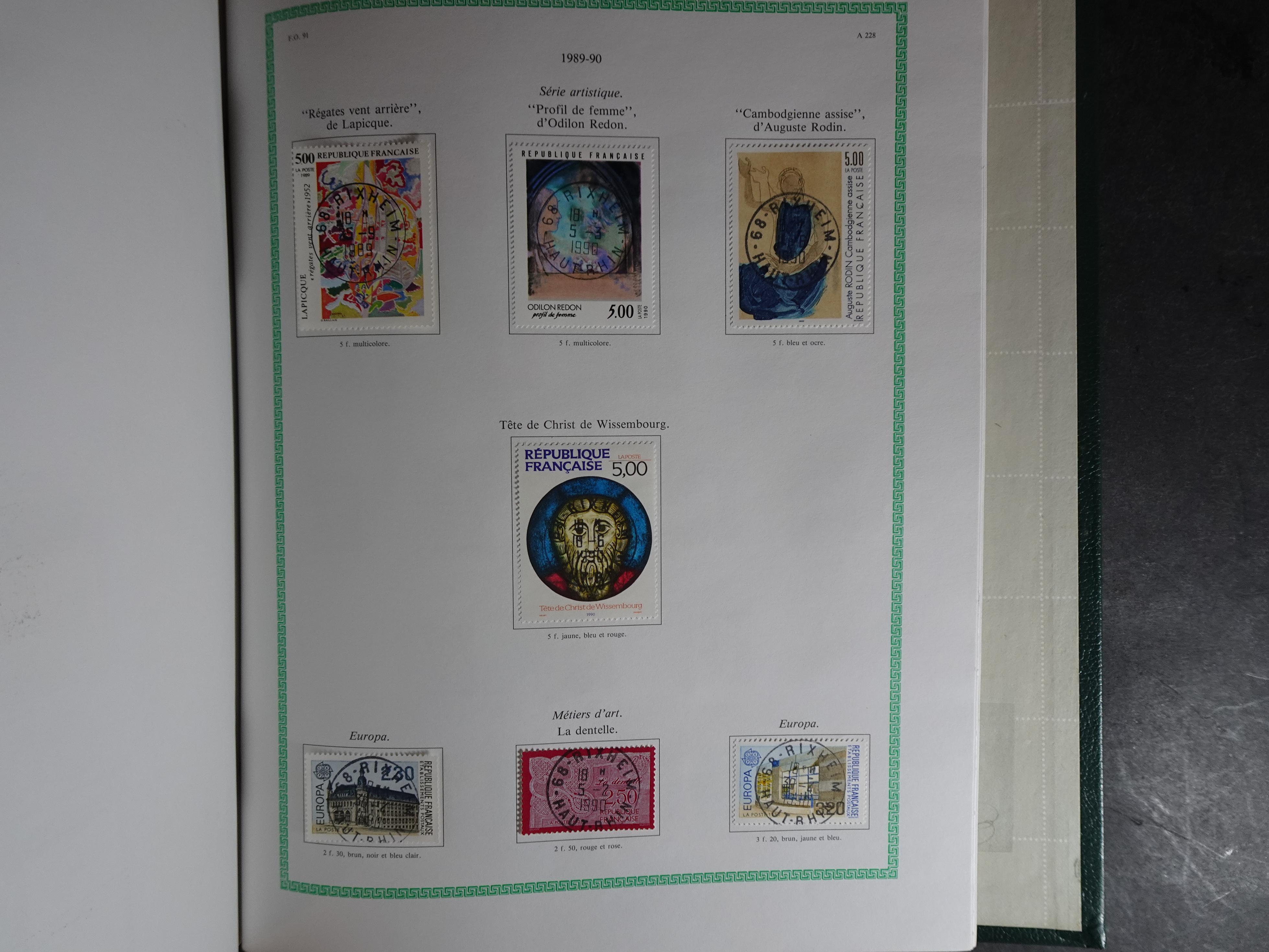 Nette collectie en goed gevulde vanaf klassiek met betere materiaal t/m 1990. 219