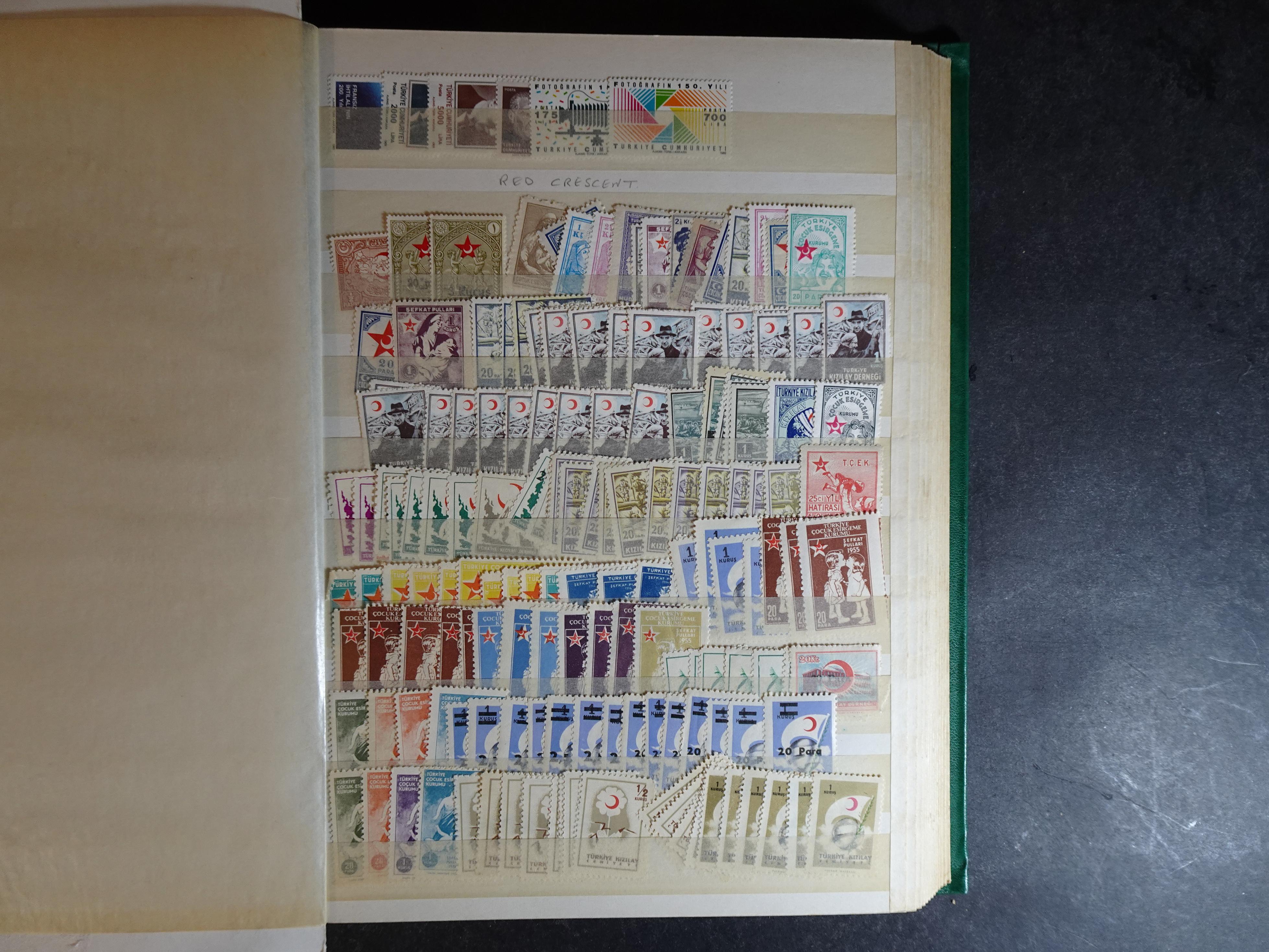 Mooie uitzoek partij met veel beter materiaal. Hoge cat waarde. 23