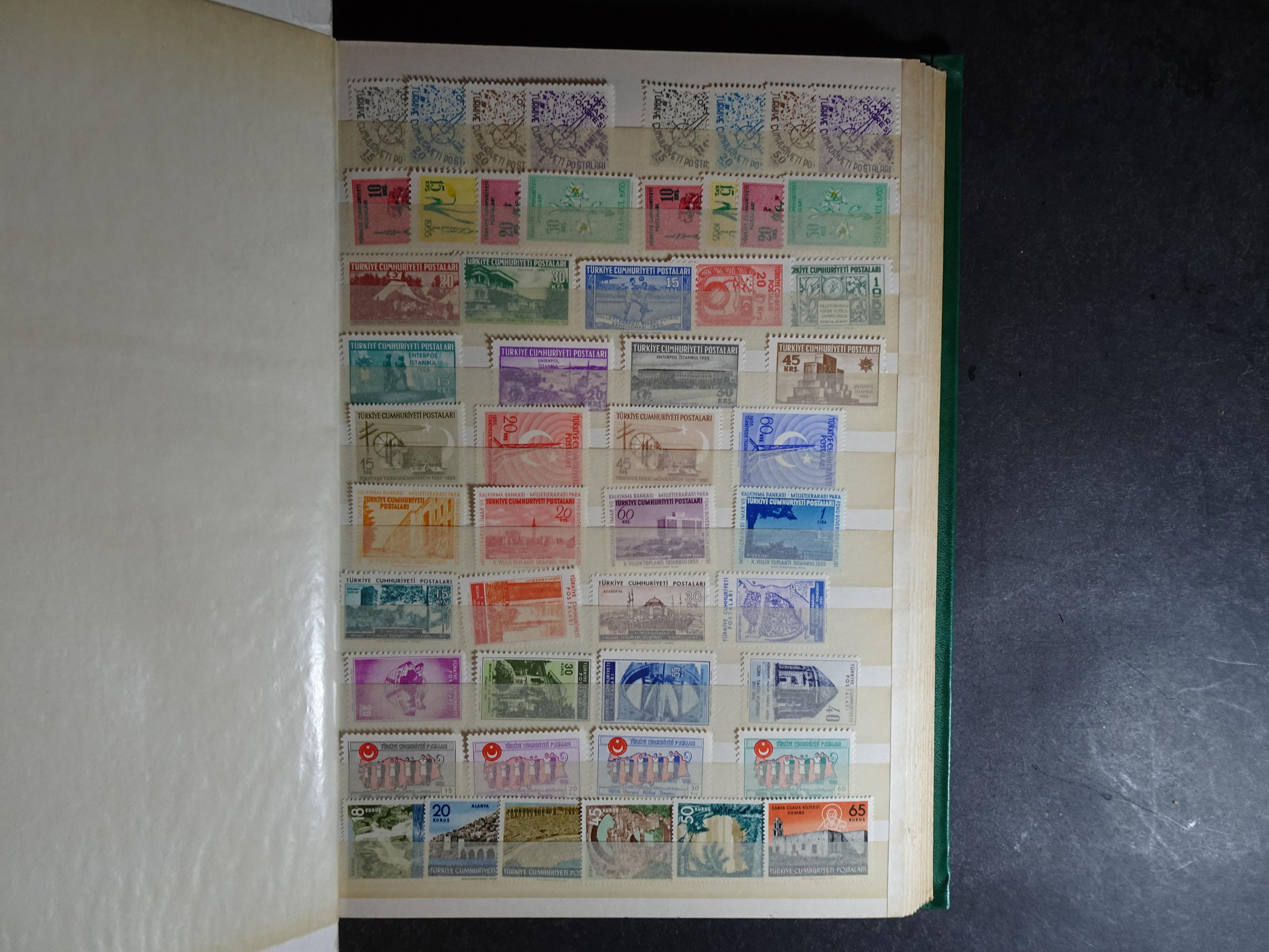 Mooie uitzoek partij met veel beter materiaal. Hoge cat waarde. 31