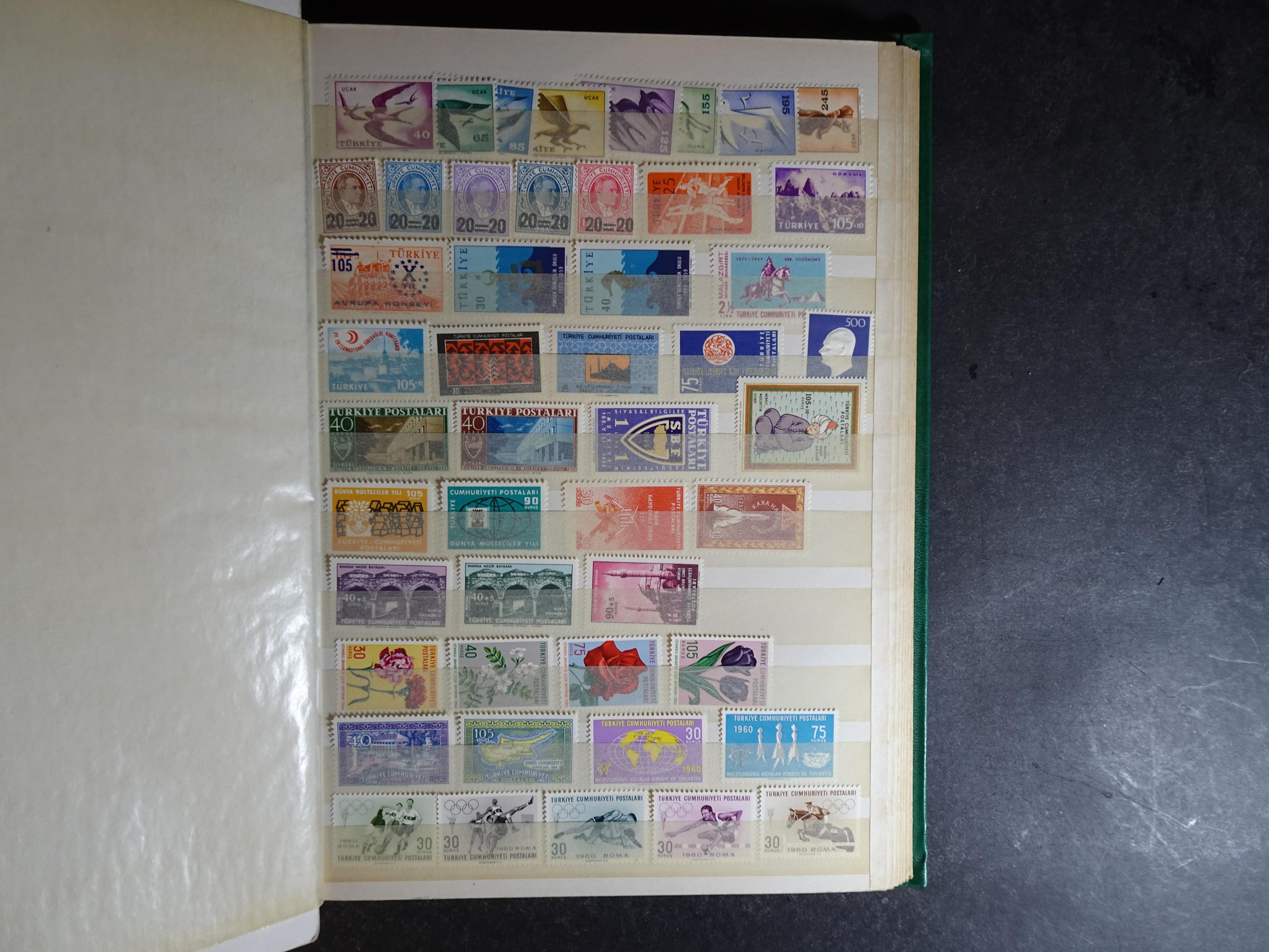 Mooie uitzoek partij met veel beter materiaal. Hoge cat waarde. 35