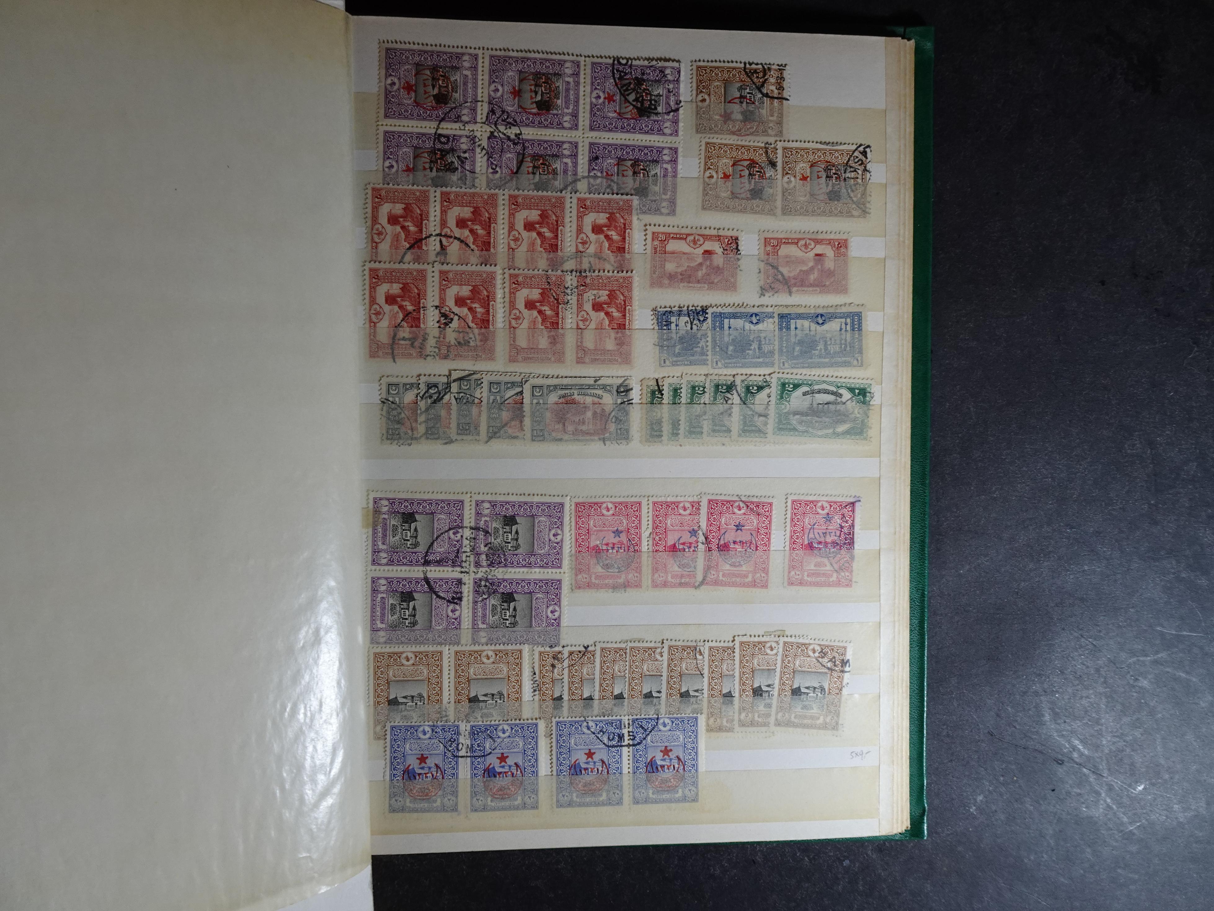 Mooie uitzoek partij met veel beter materiaal. Hoge cat waarde. 41