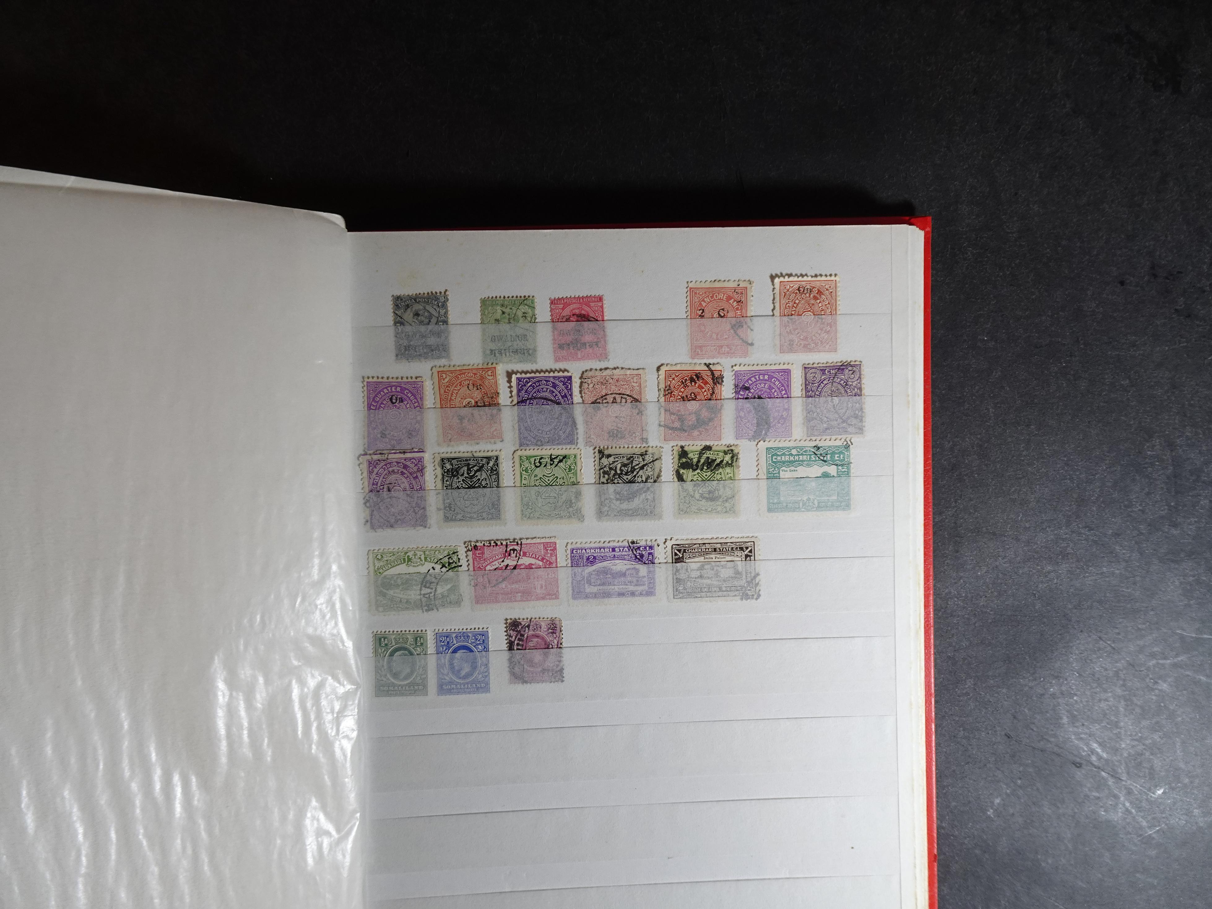 Klassieke uitzoek partij met veel leuk materiaal. 47