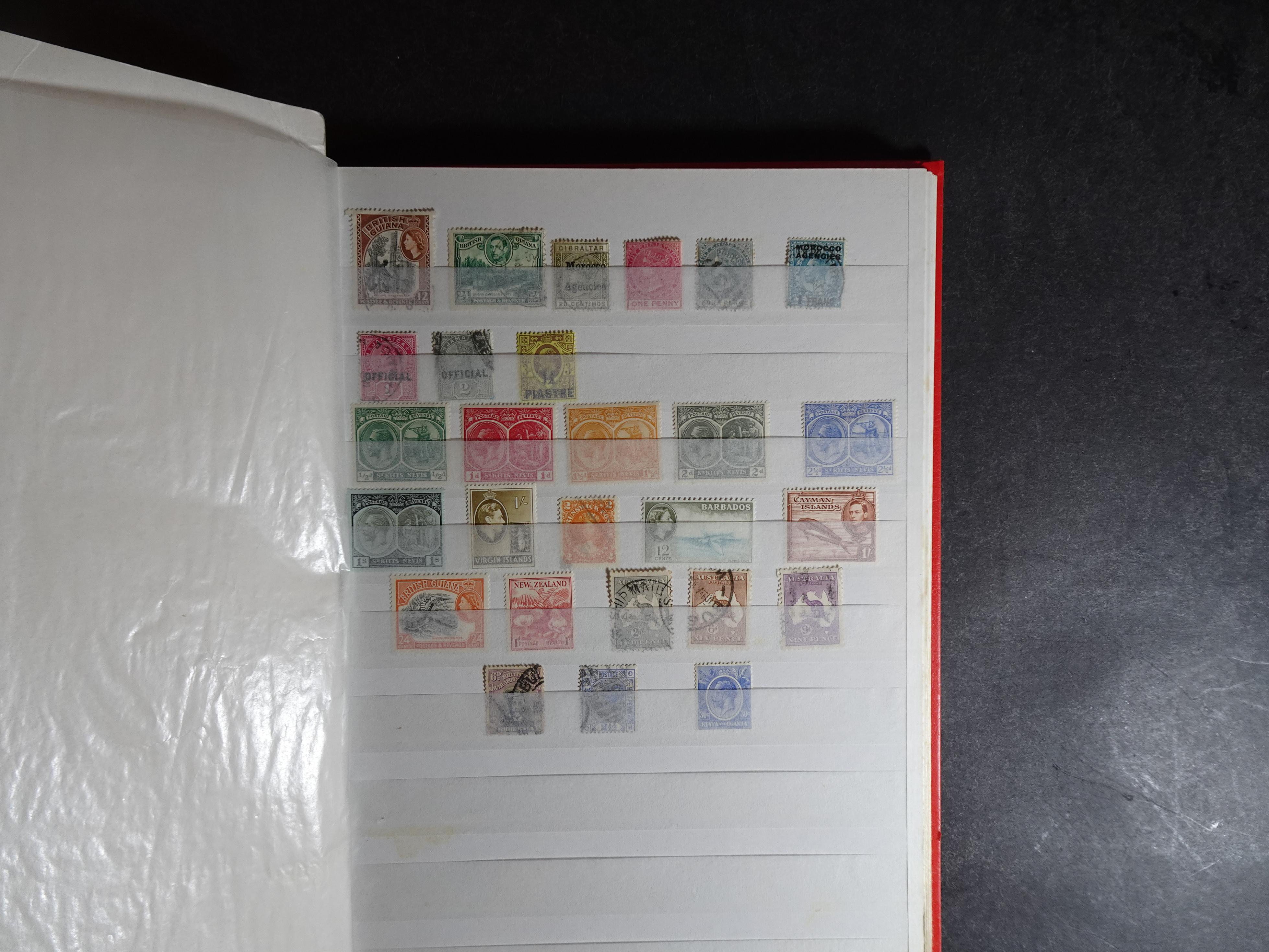 Klassieke uitzoek partij met veel leuk materiaal. 49