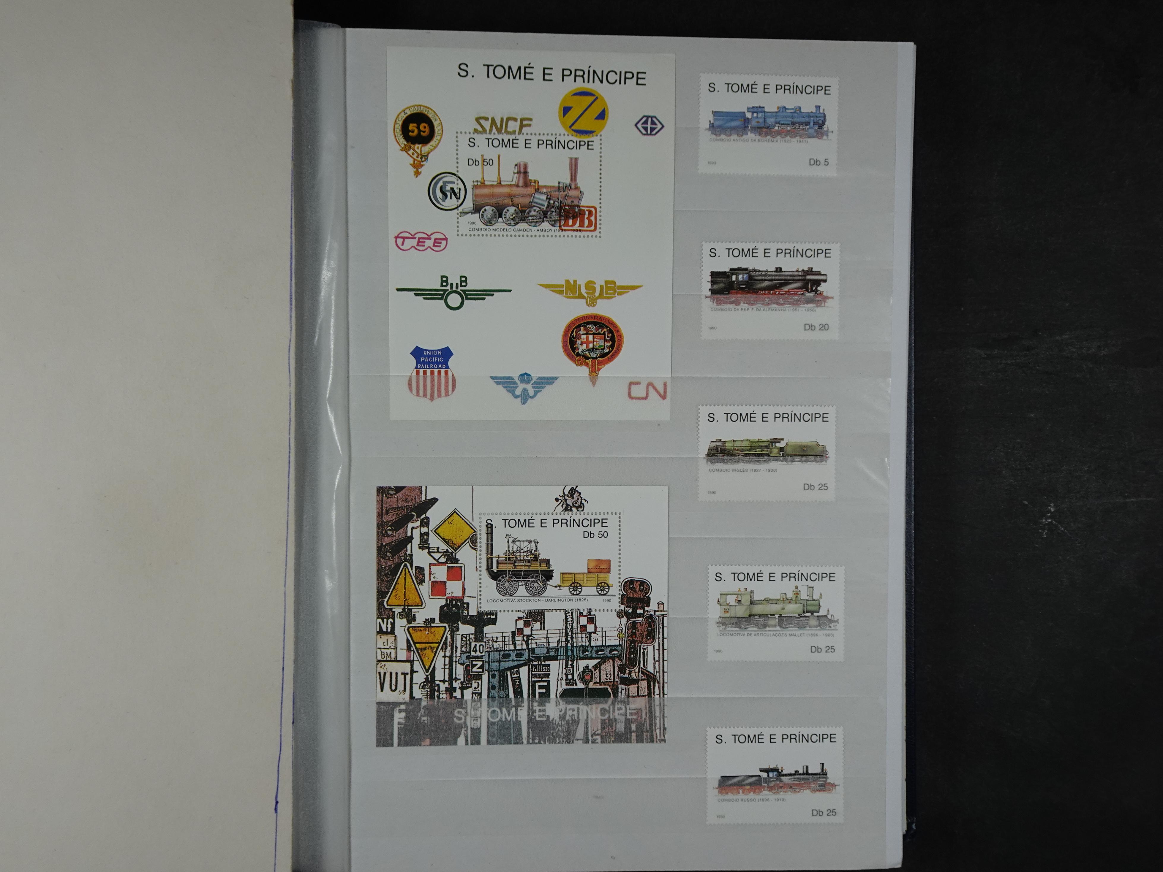 Prachtige en zeer uitgebreide collectie letters S en T waarbij veel ongetand, opdrukken. Hoge cat waarde. 21