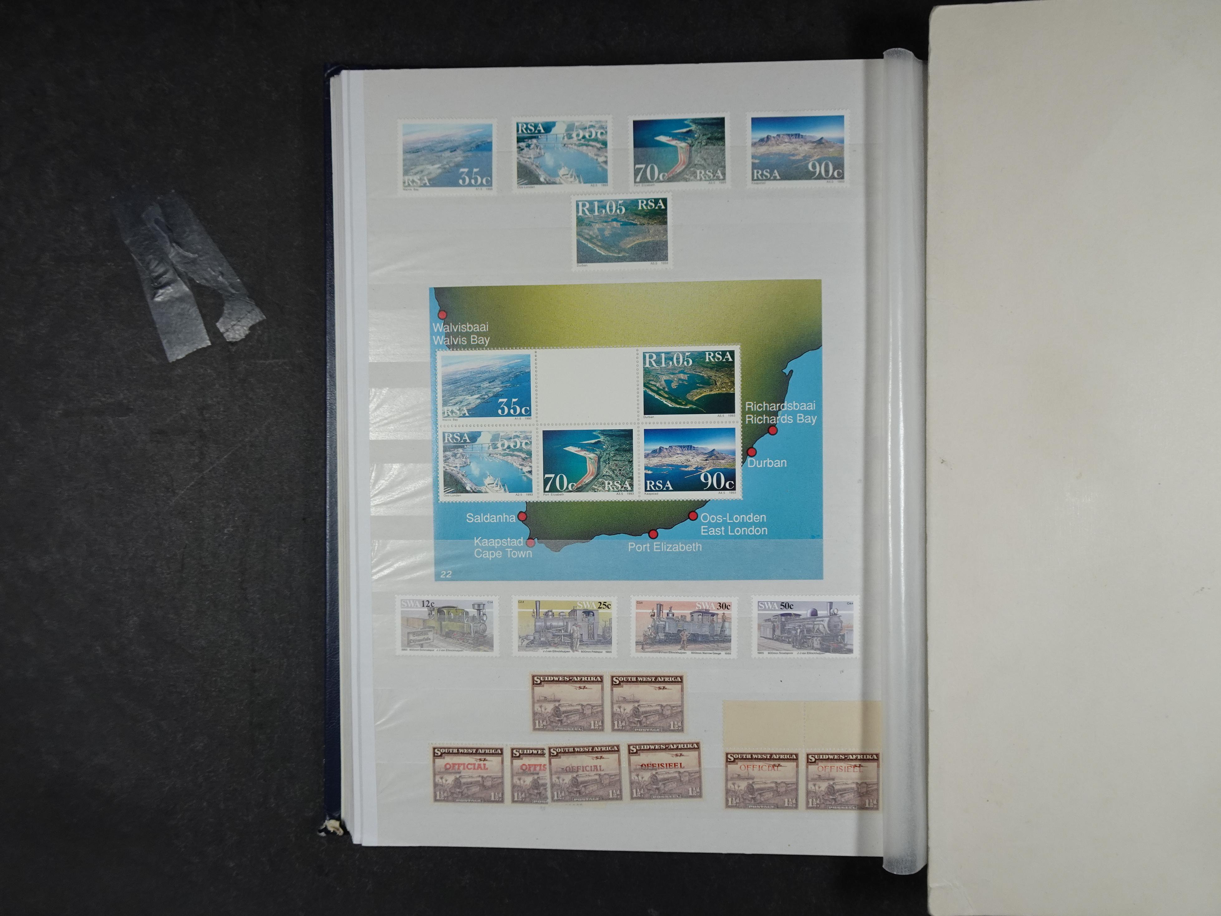 Prachtige en zeer uitgebreide collectie letters S en T waarbij veel ongetand, opdrukken. Hoge cat waarde. 28