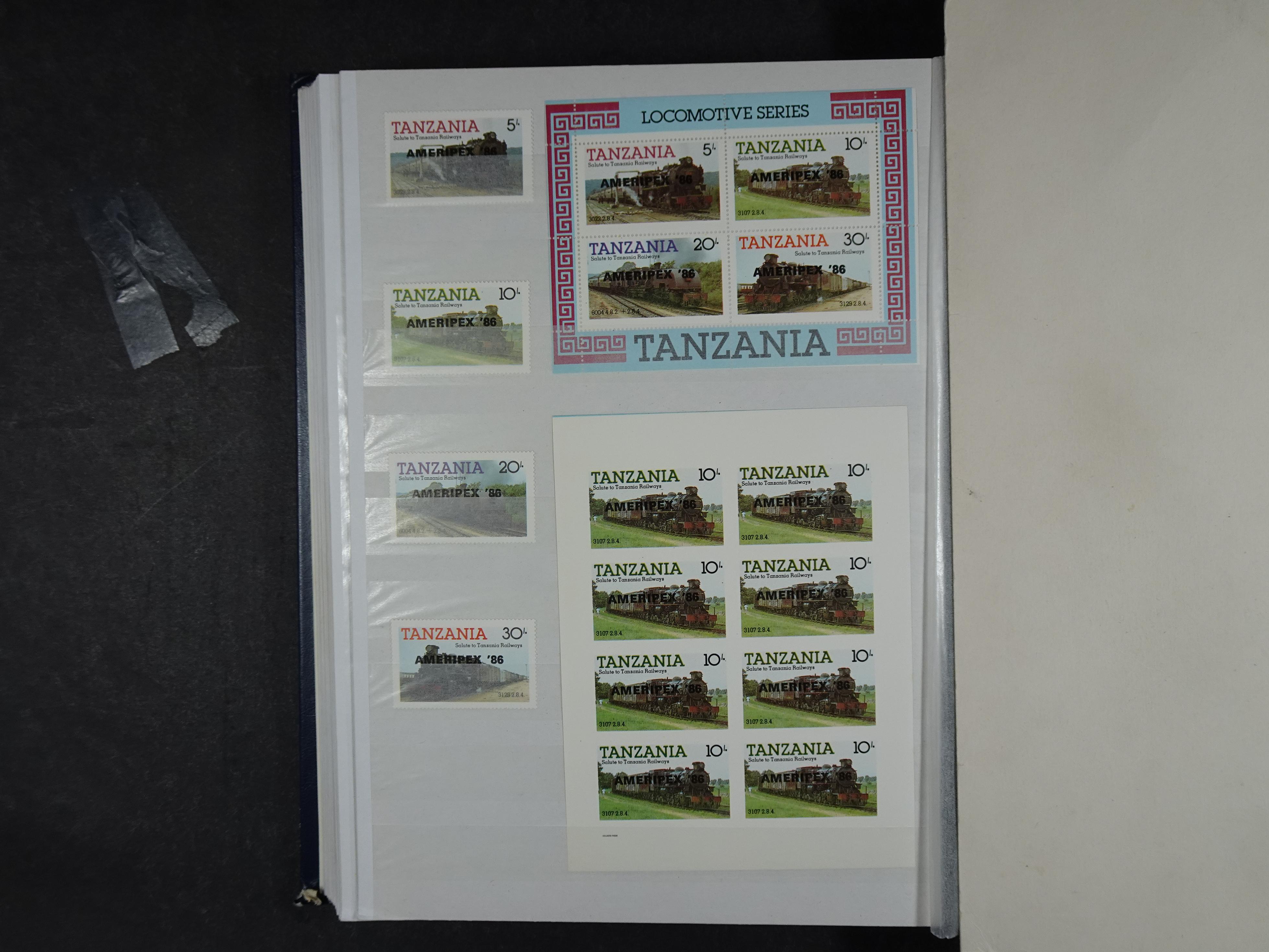 Prachtige en zeer uitgebreide collectie letters S en T waarbij veel ongetand, opdrukken. Hoge cat waarde. 40