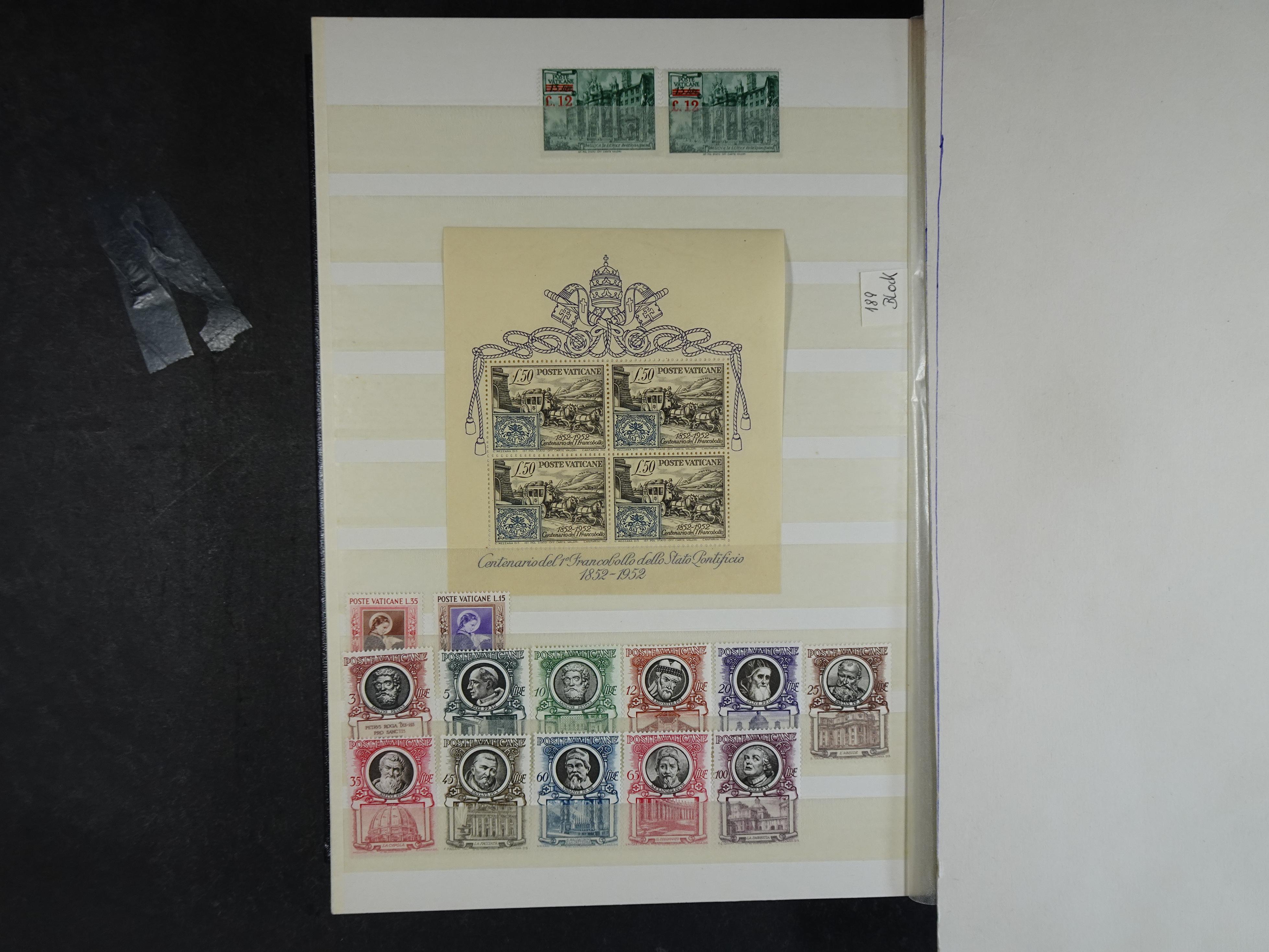 Verzameling incl. blokken in dik groot formaat insteekalbum. 6