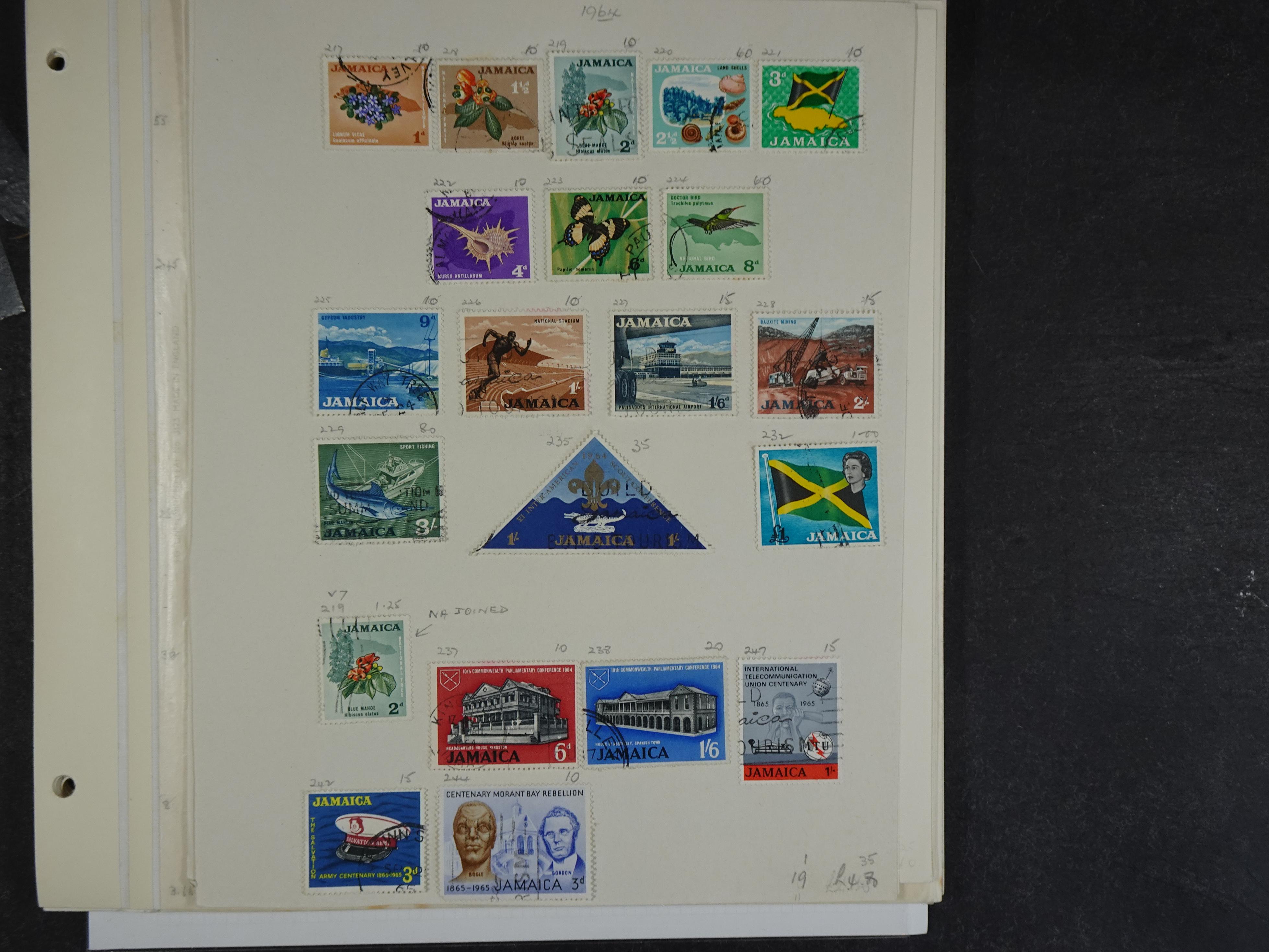 Verzameling vanaf klassiek met doubletten op bladen.
Bevat beter genoteerd. 19