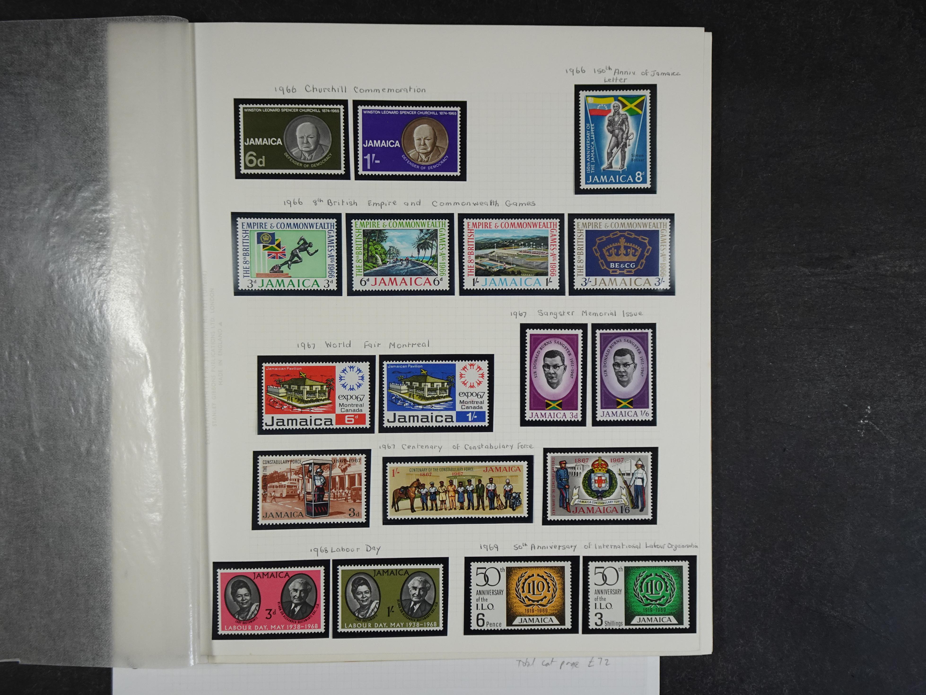 Verzameling vanaf klassiek met doubletten op bladen.
Bevat beter genoteerd. 33