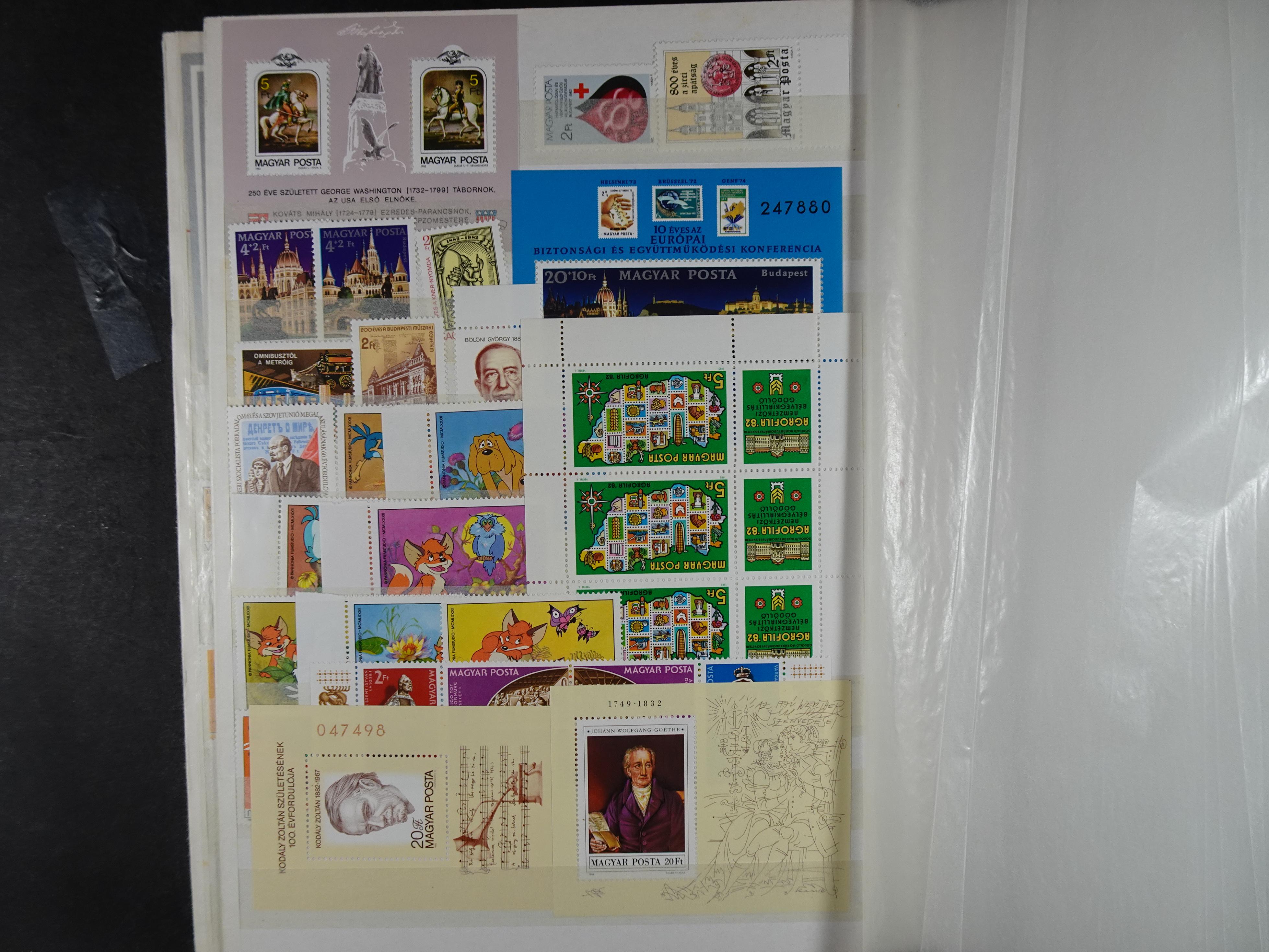 Verzameling tussen 1913 en 1989 incl. blokken. 64