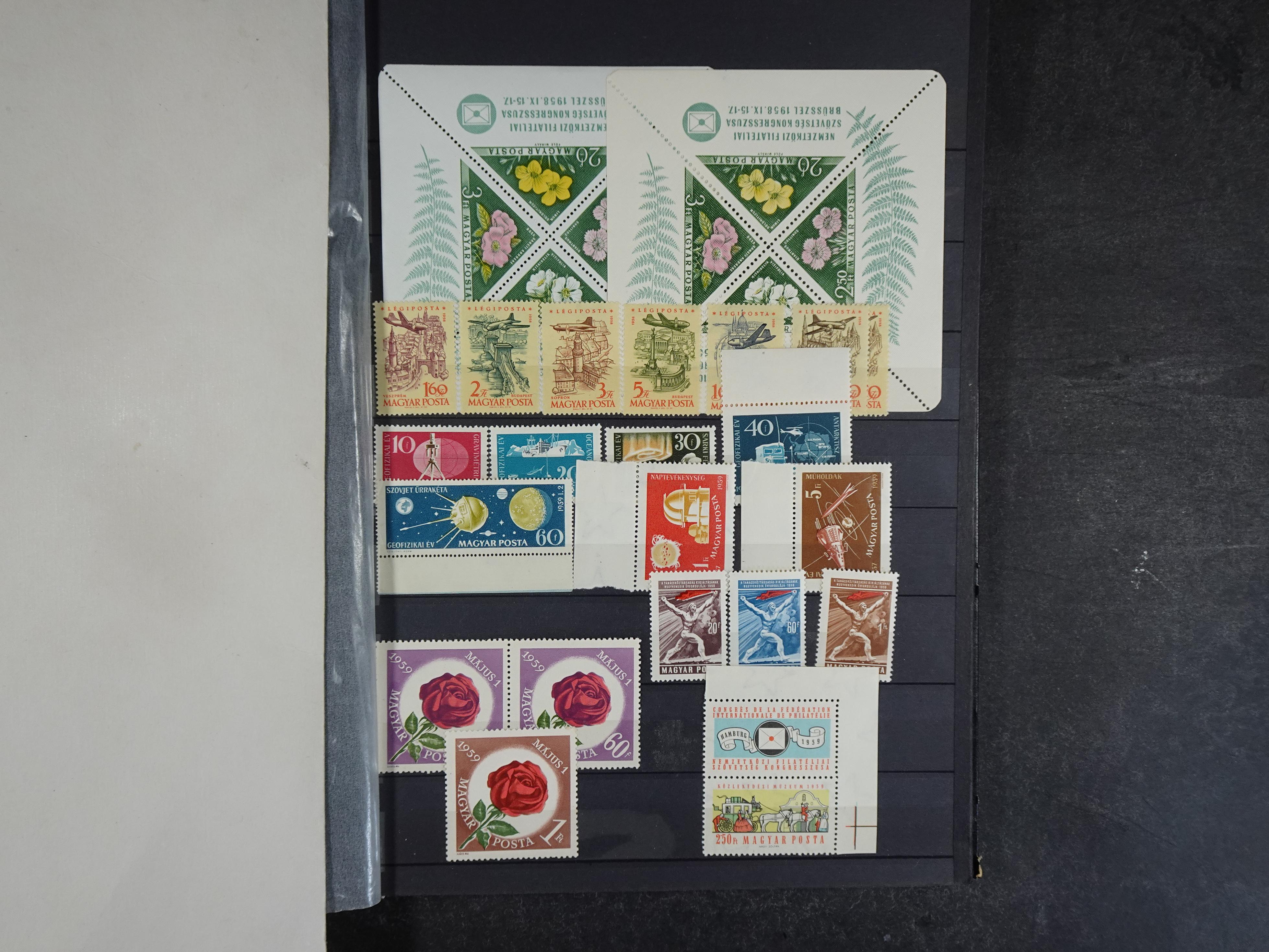 Verzameling tussen 1913 en 1989 incl. blokken. 100