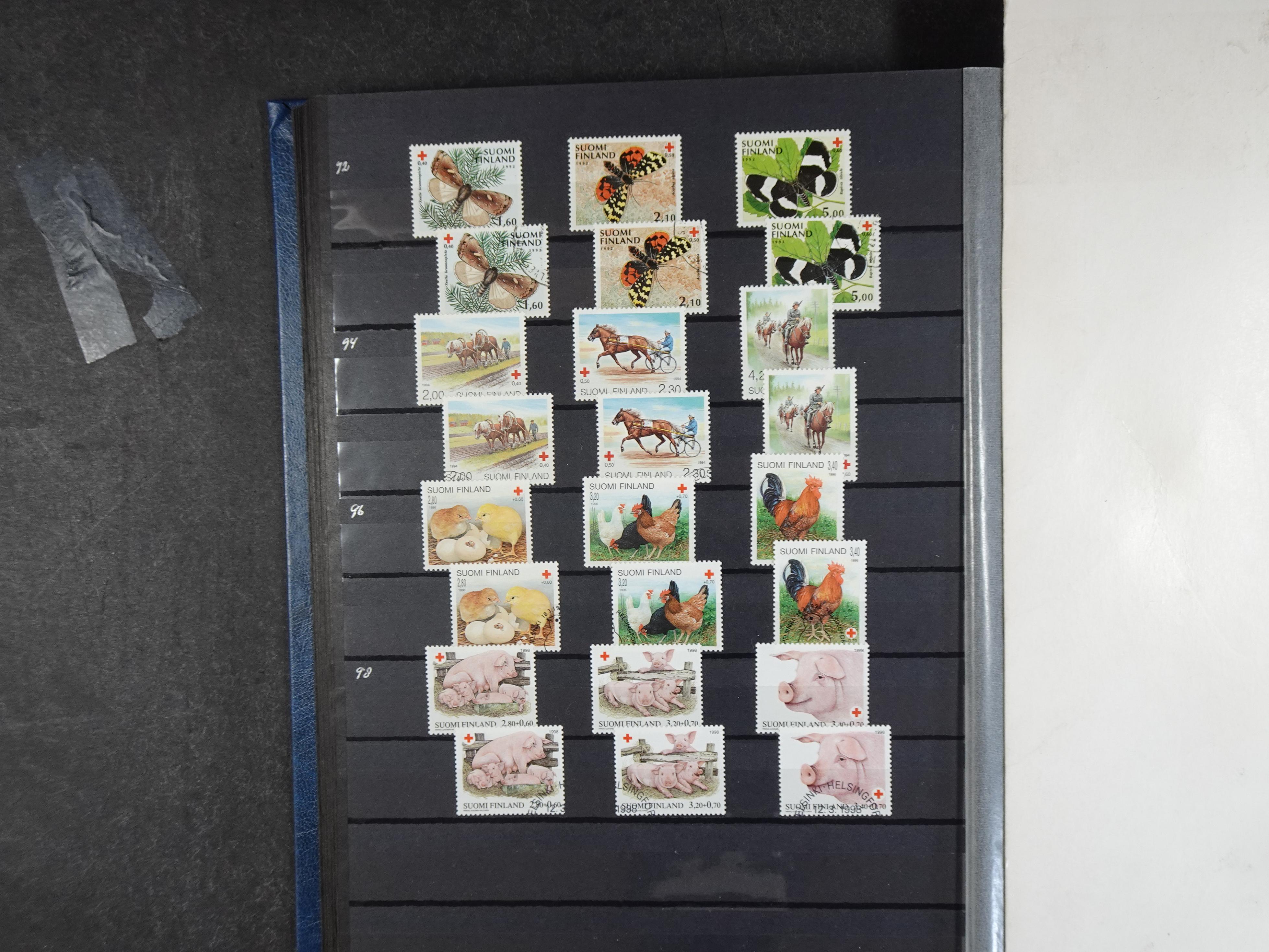 Mooie verzameling met beter materiaal onder andere Albanië, België, Frankrijk, Monaco, etc.
Veelal dubbel aanwezig.
Flinke cat. waarde. 26