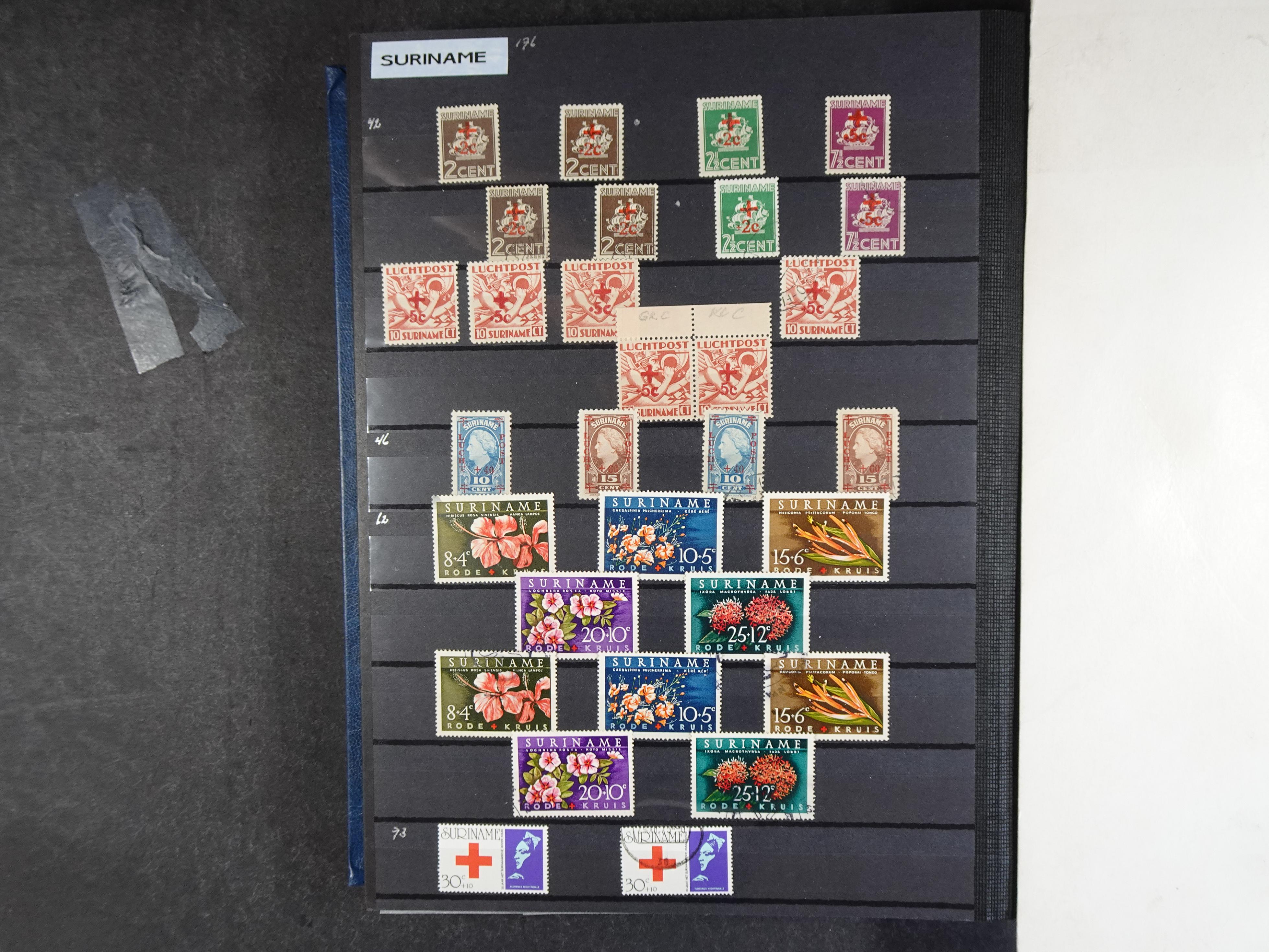 Mooie verzameling met beter materiaal onder andere Albanië, België, Frankrijk, Monaco, etc.
Veelal dubbel aanwezig.
Flinke cat. waarde. 64