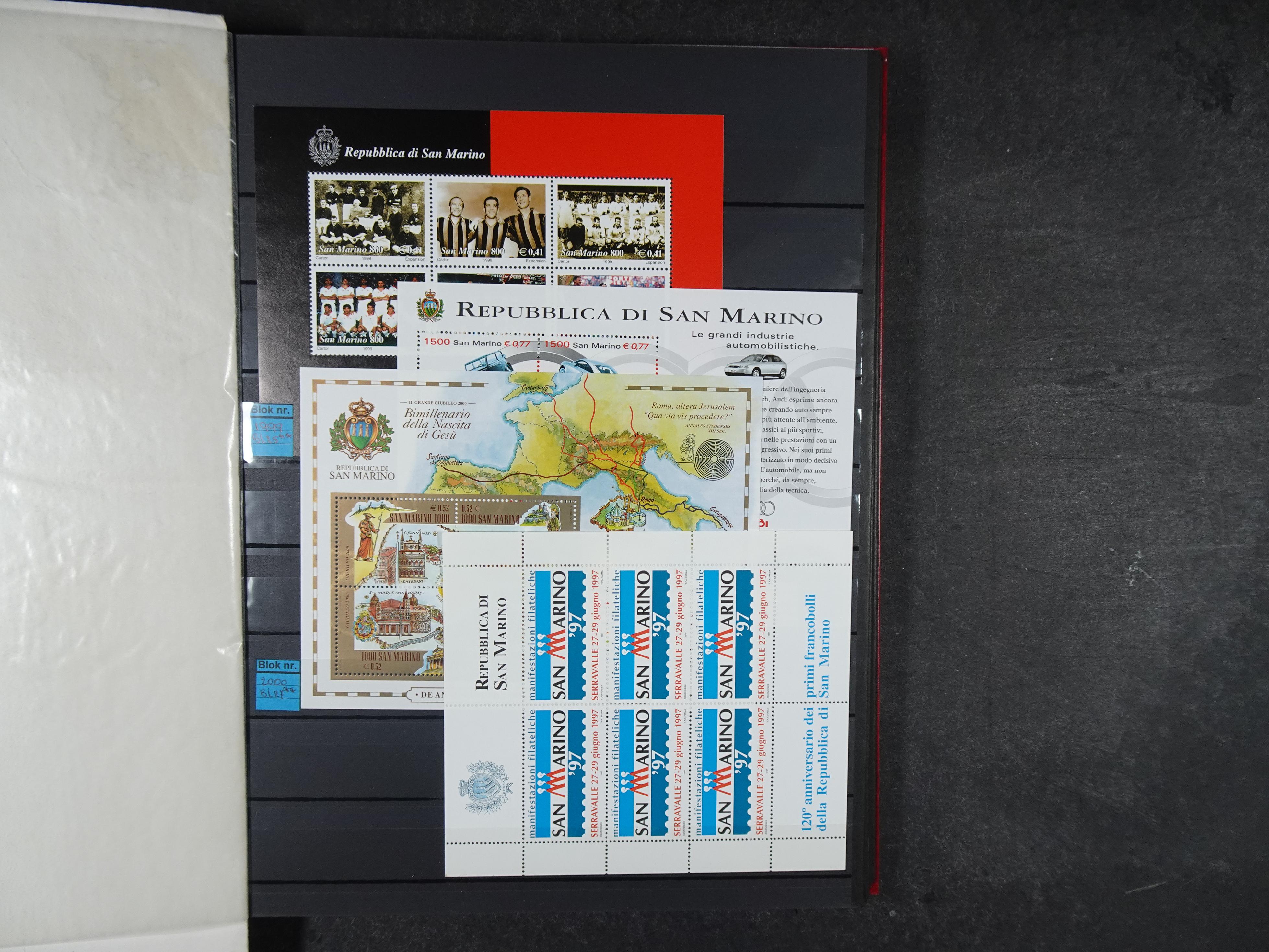 Mooie partij blokken en kleinbogen o.a. Belire blokken, San Marino. 11
