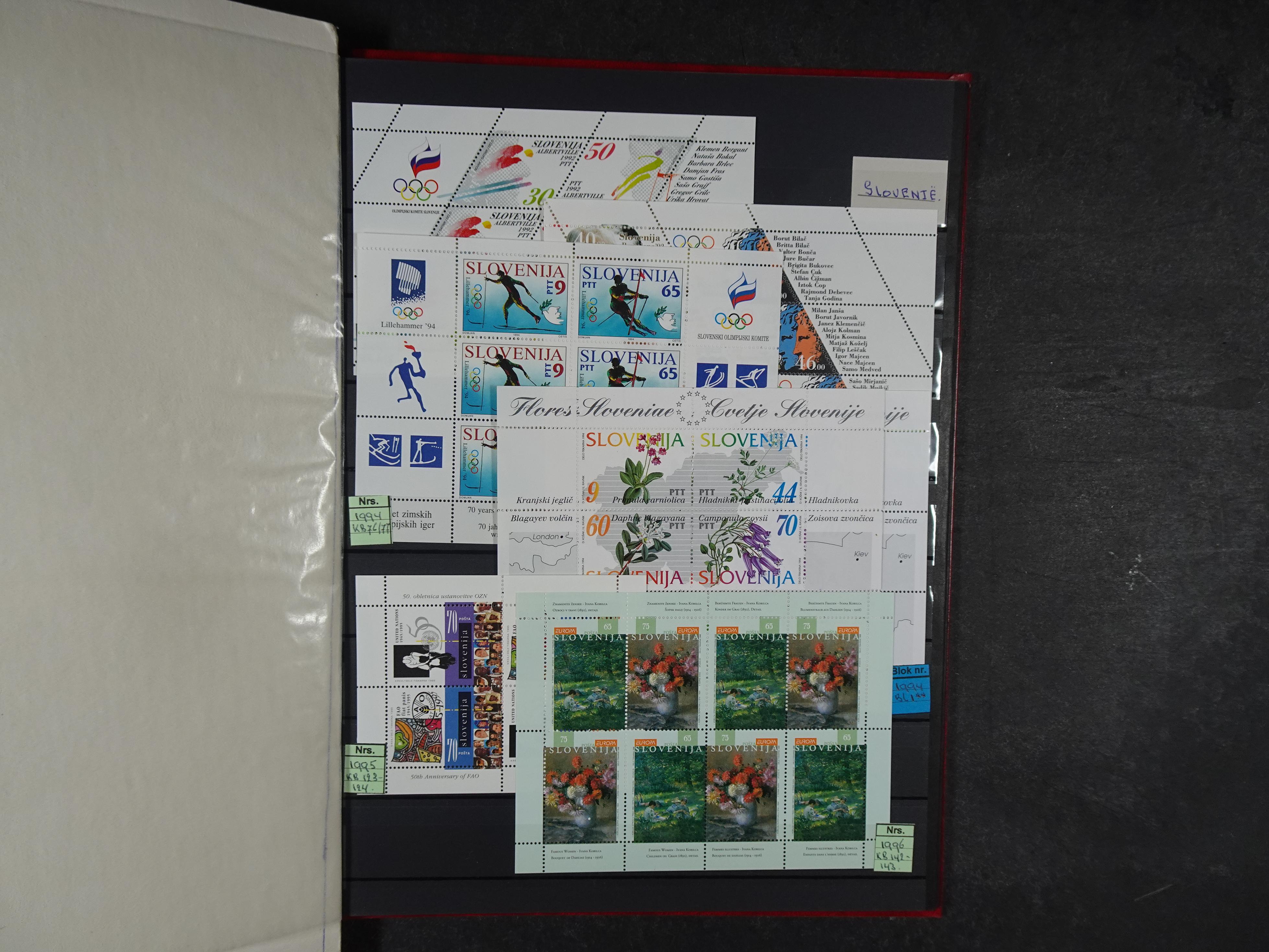 Mooie partij blokken en kleinbogen o.a. Belire blokken, San Marino. 23