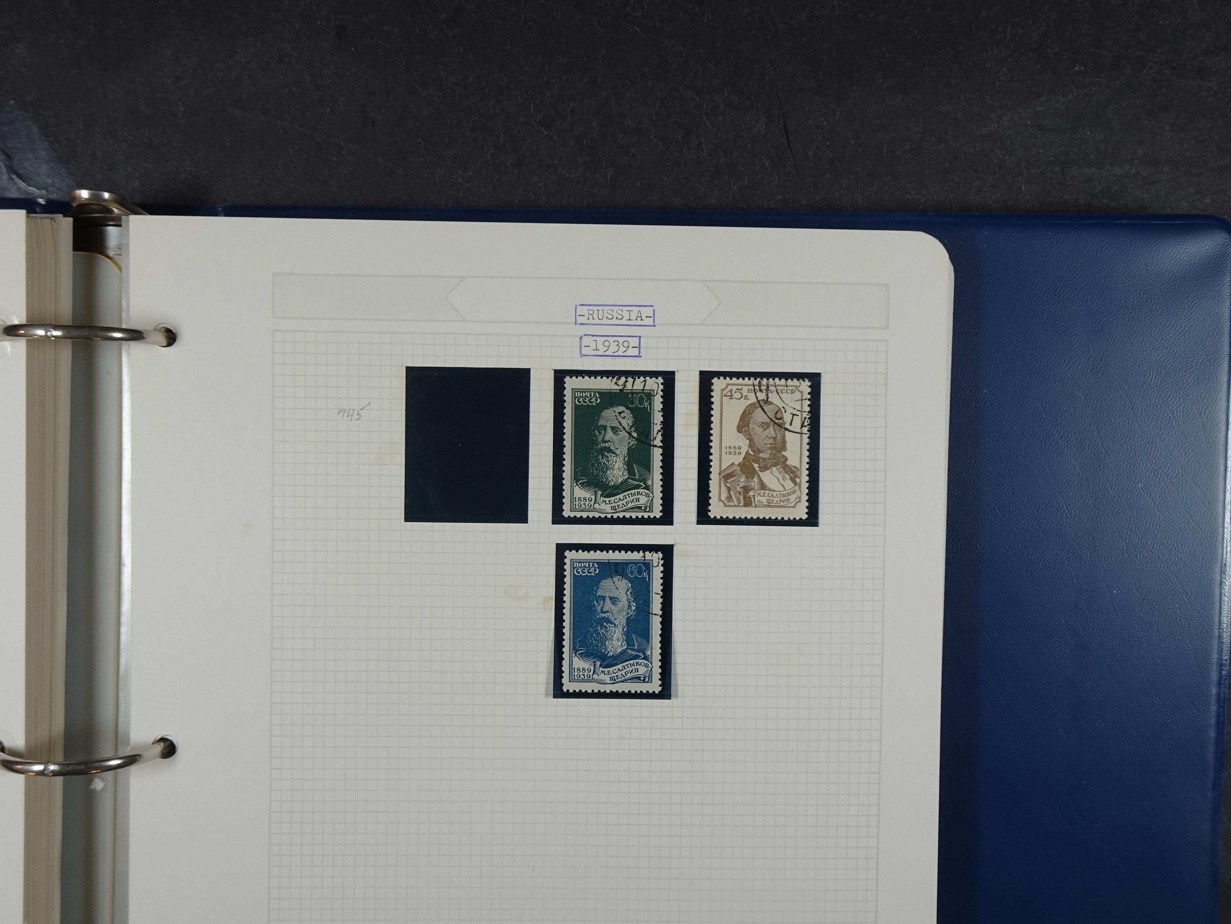 Mooie rest verzameling 1866 - 1944 incl. gebieden. 43