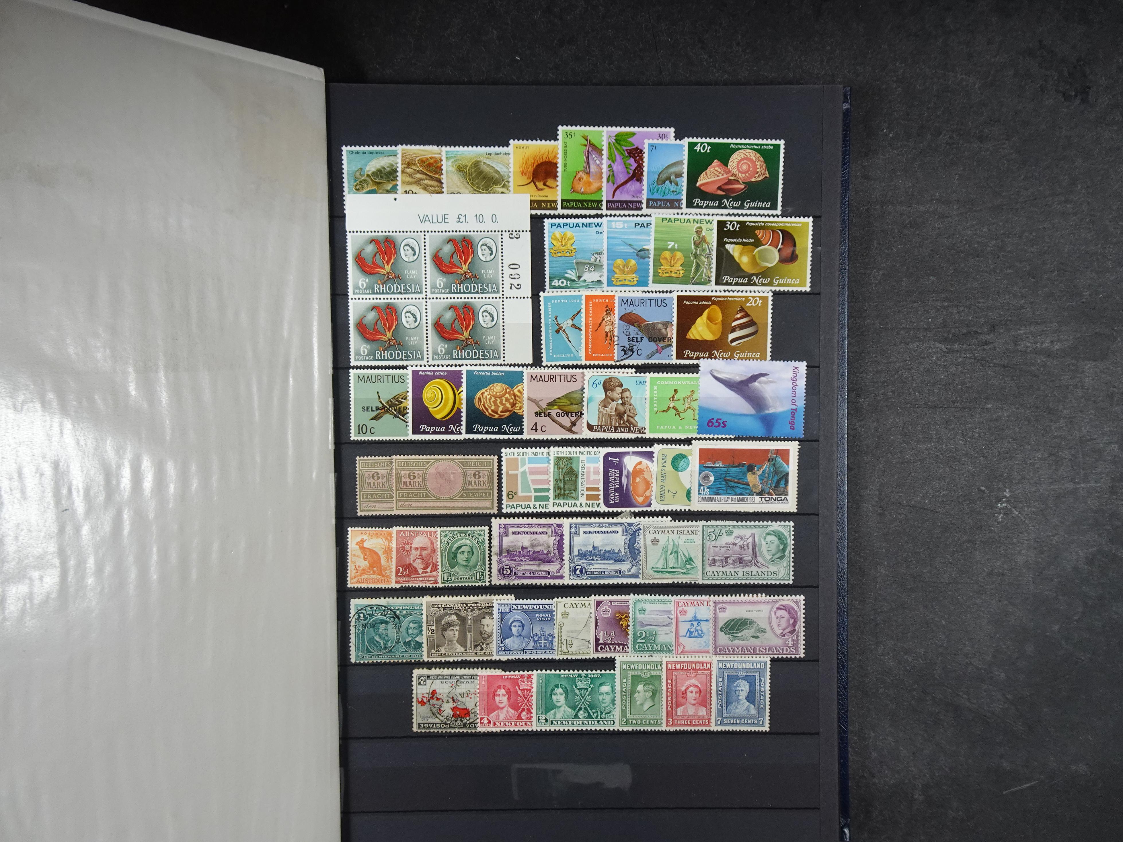 Mooie uitzoek partij met veel beter materiaal. Hoge waarde. 23