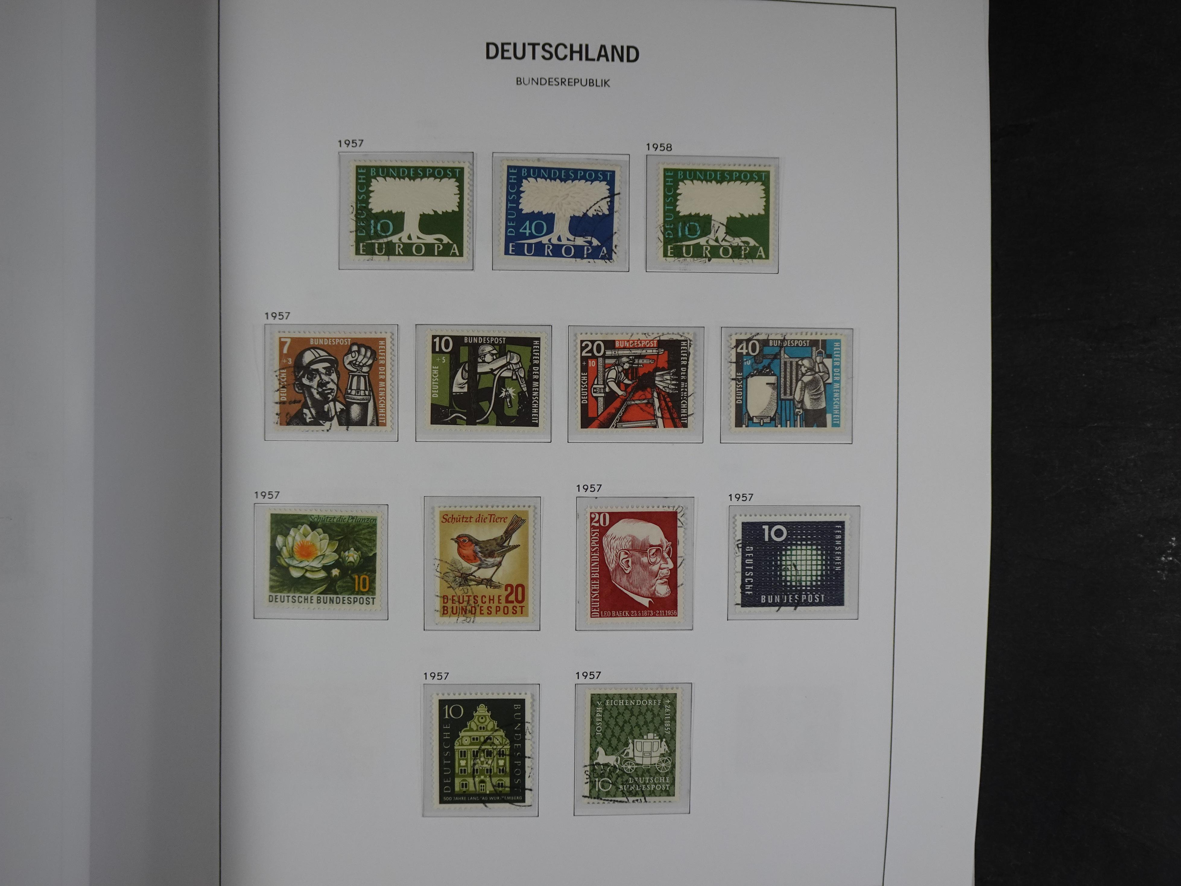 Collectie met goed begin periode. 12