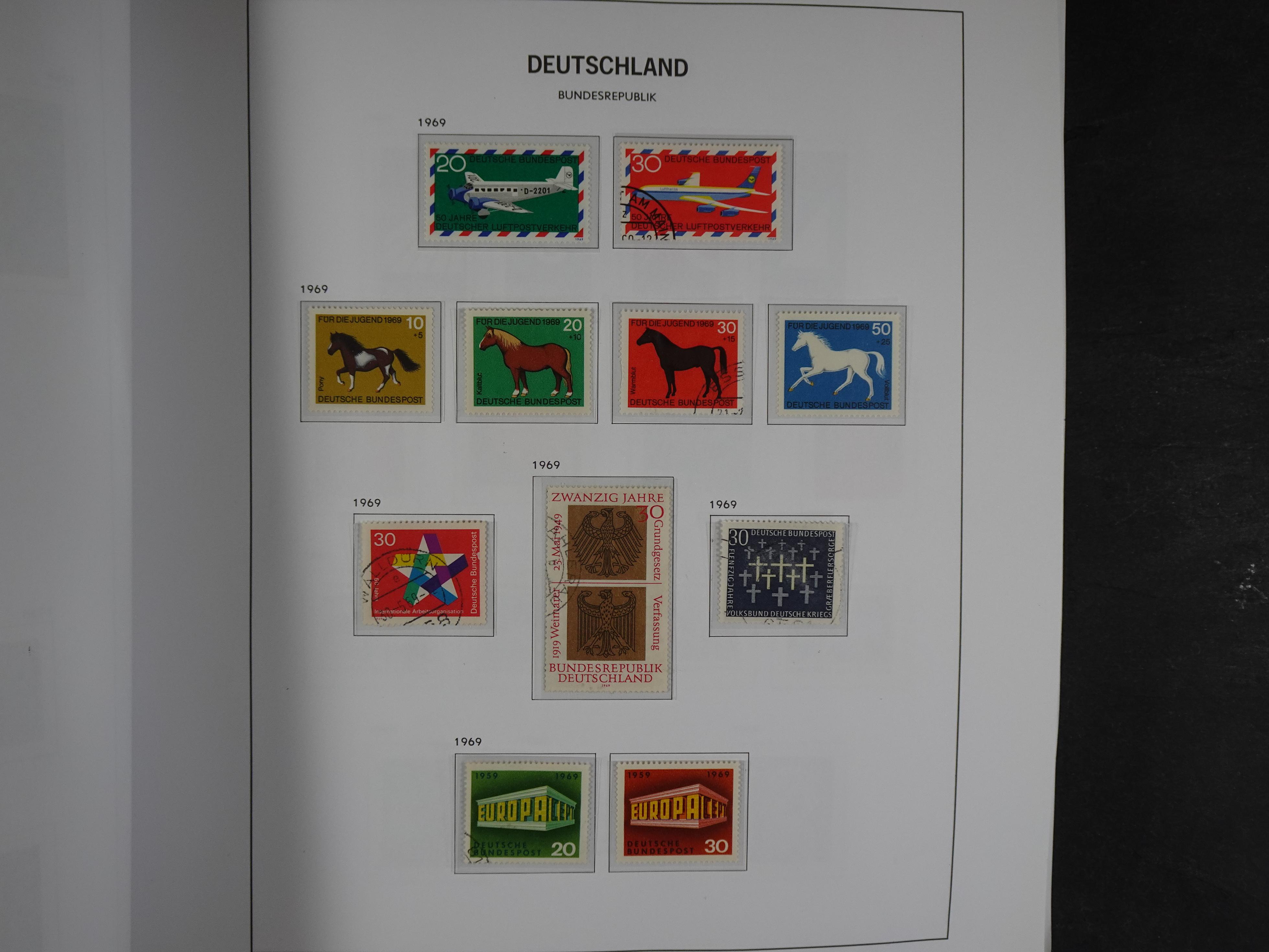 Collectie met goed begin periode. 32