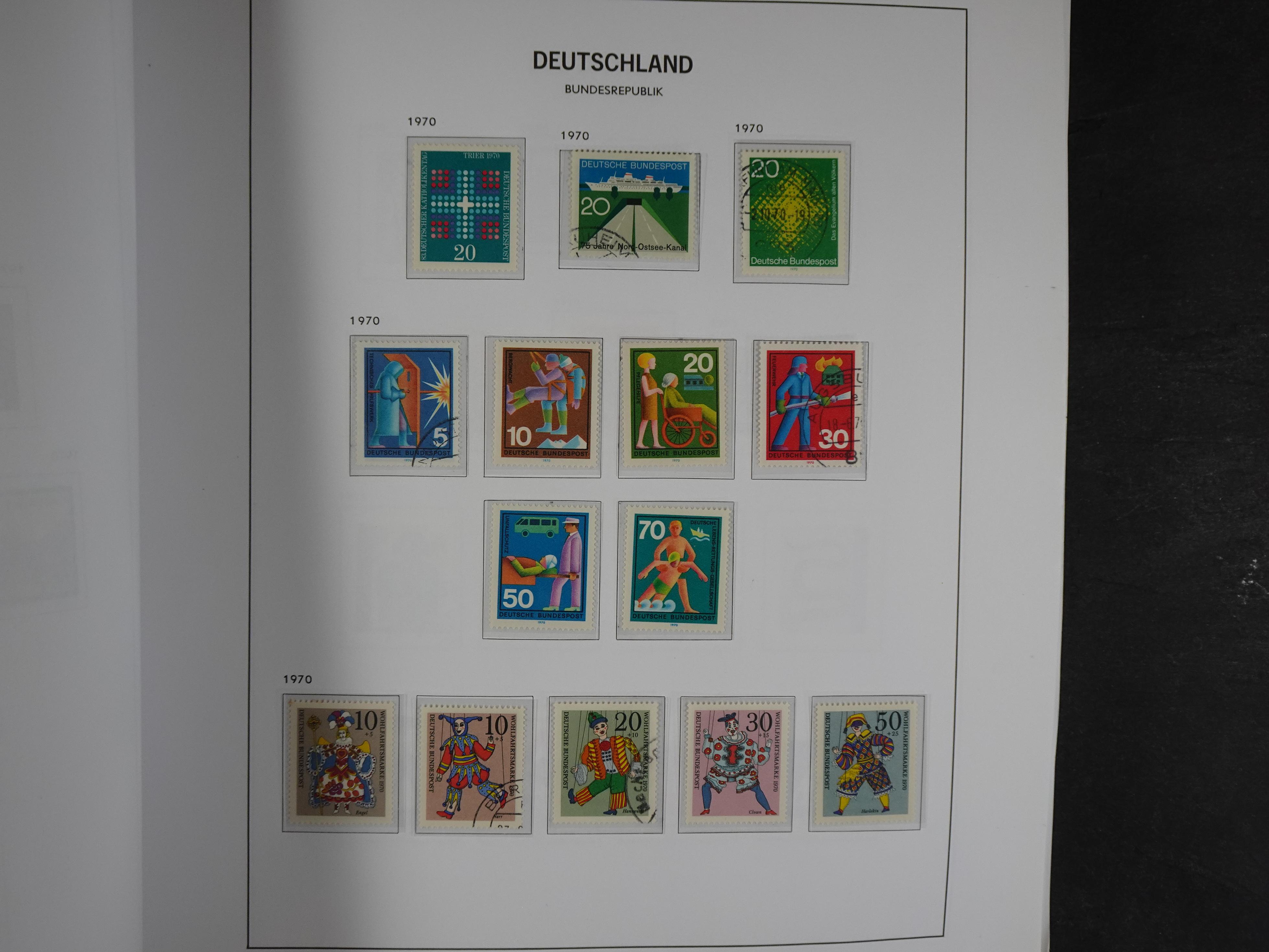 Collectie met goed begin periode. 36