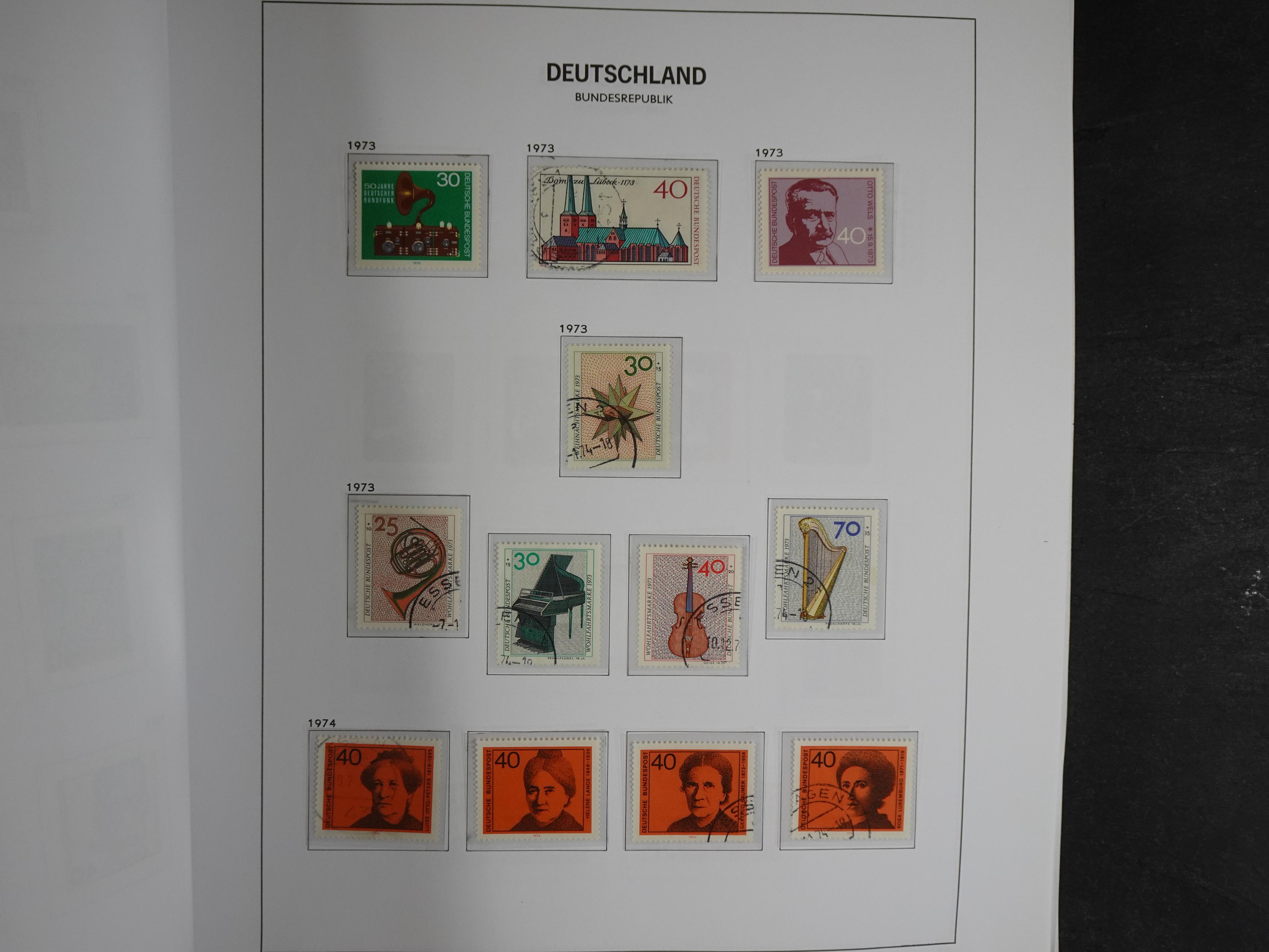 Collectie met goed begin periode. 47