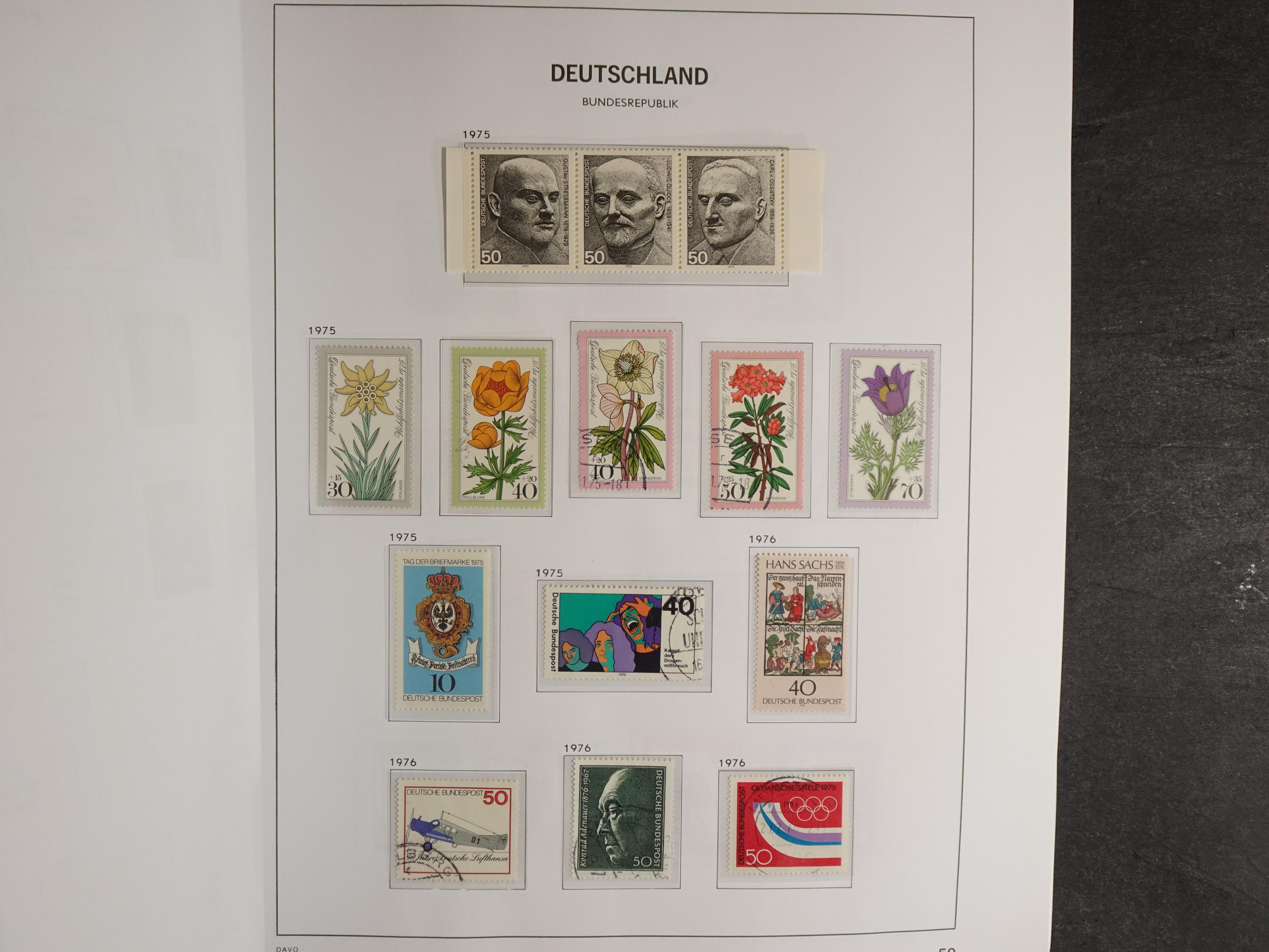 Collectie met goed begin periode. 54