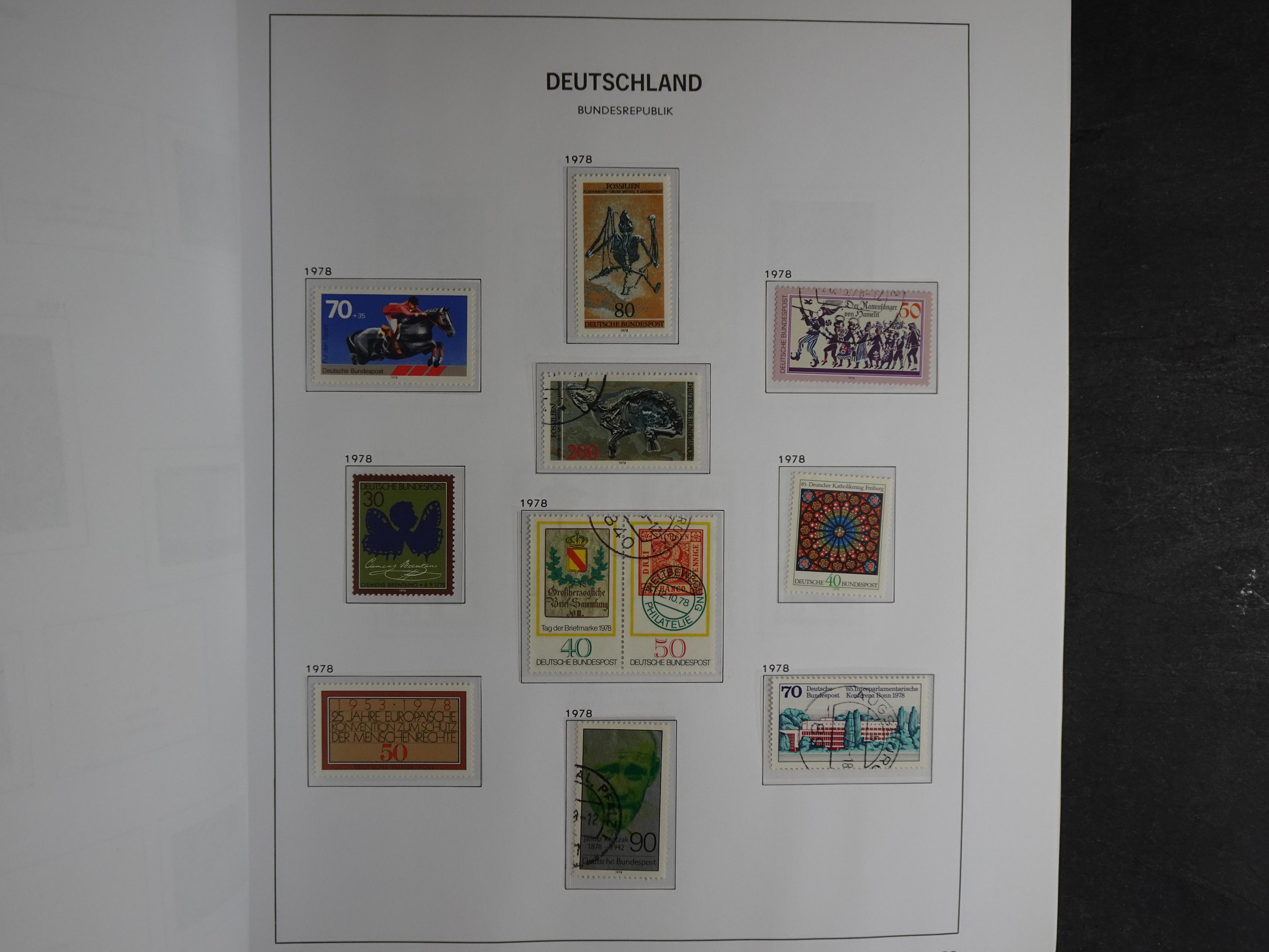 Collectie met goed begin periode. 63