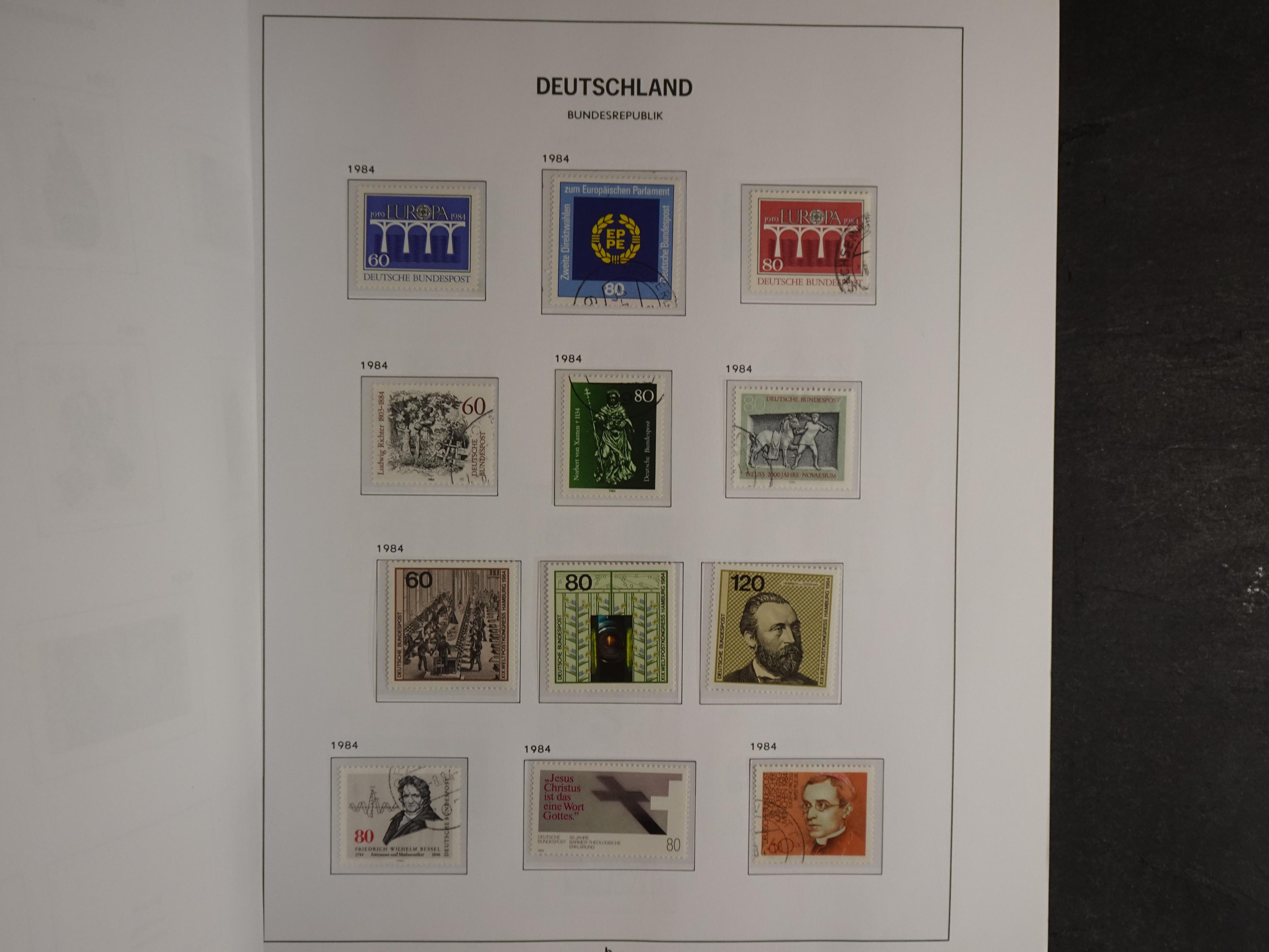 Collectie met goed begin periode. 83