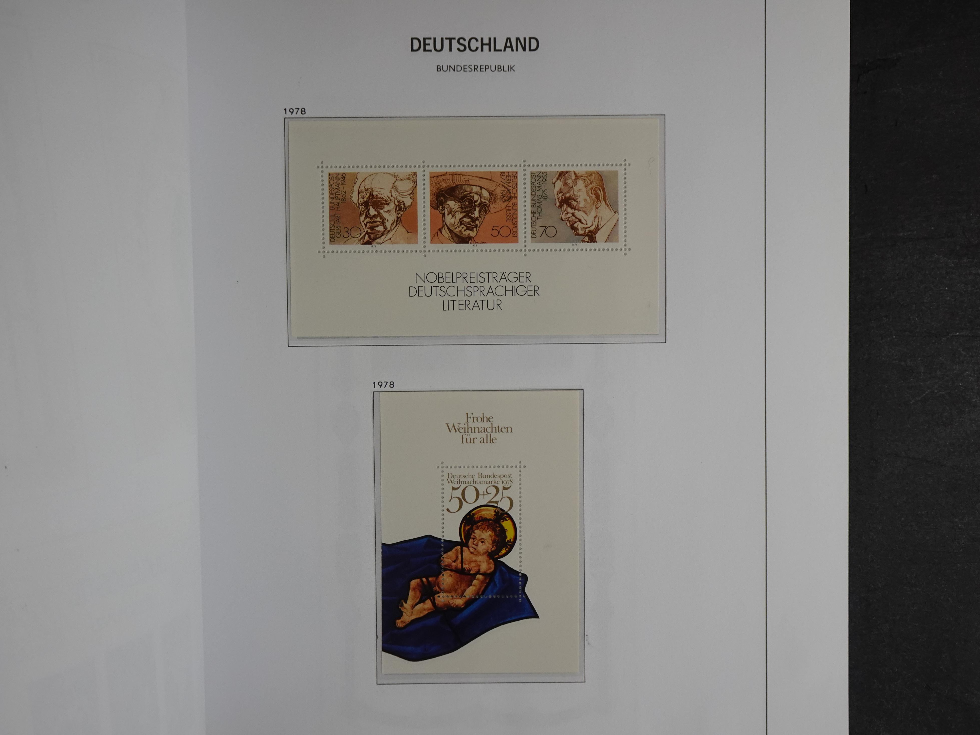 Collectie met goed begin periode. 114