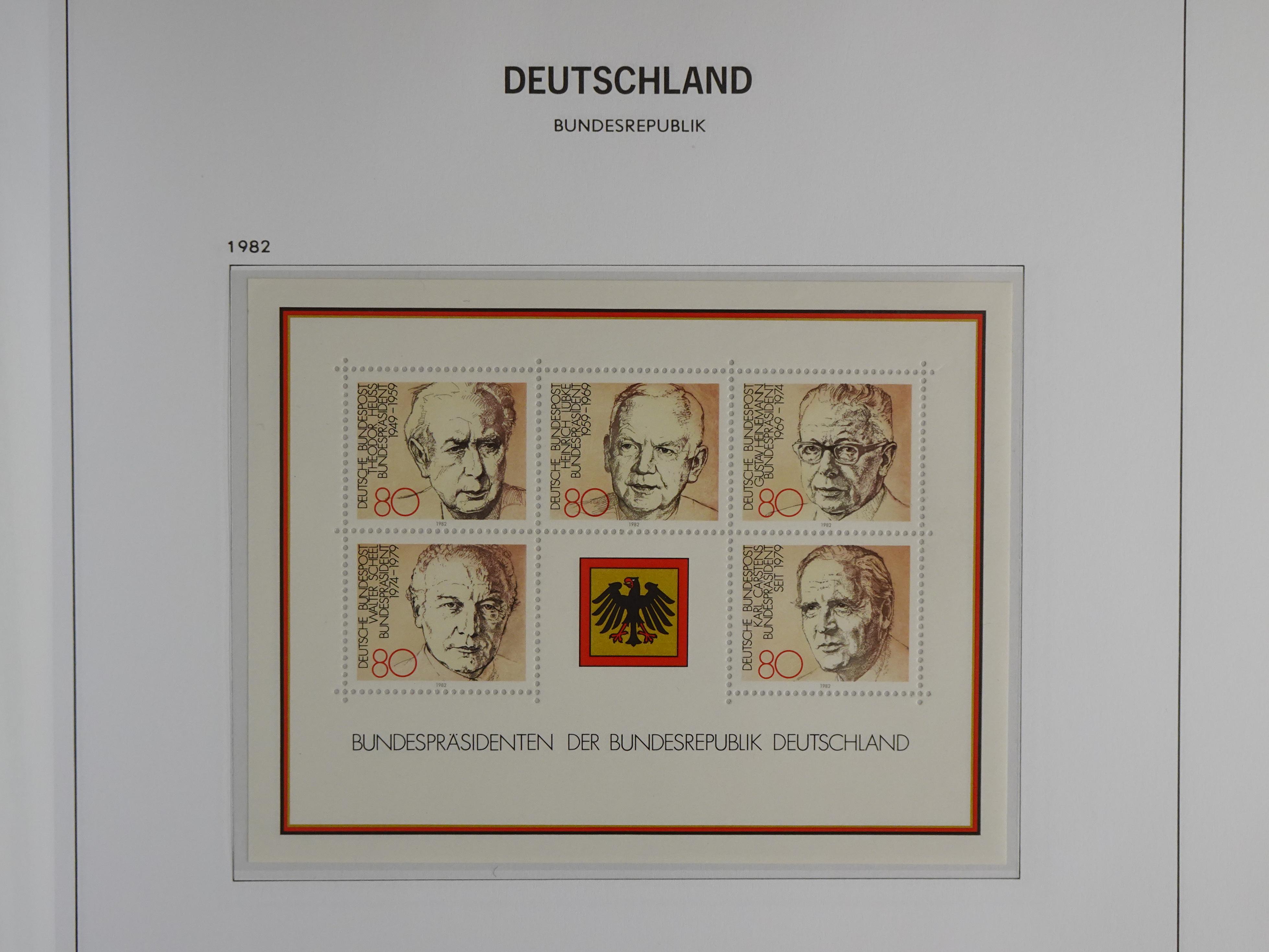 Collectie met goed begin periode. 117