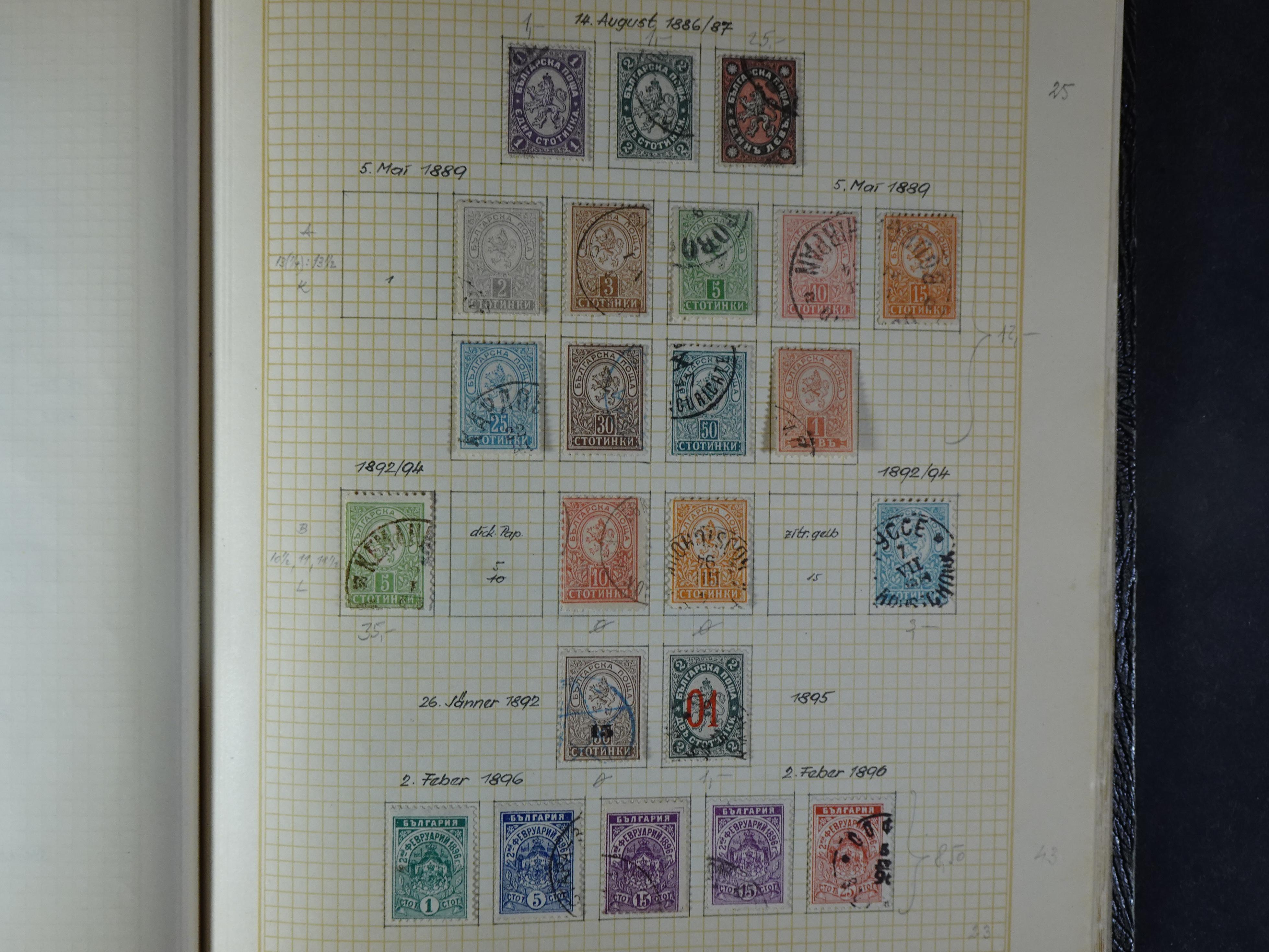 Nette klassieke verzameling 1879 - 1940 met goed materiaal in oud kleinbandje.
Hoge cat. waarde. 2