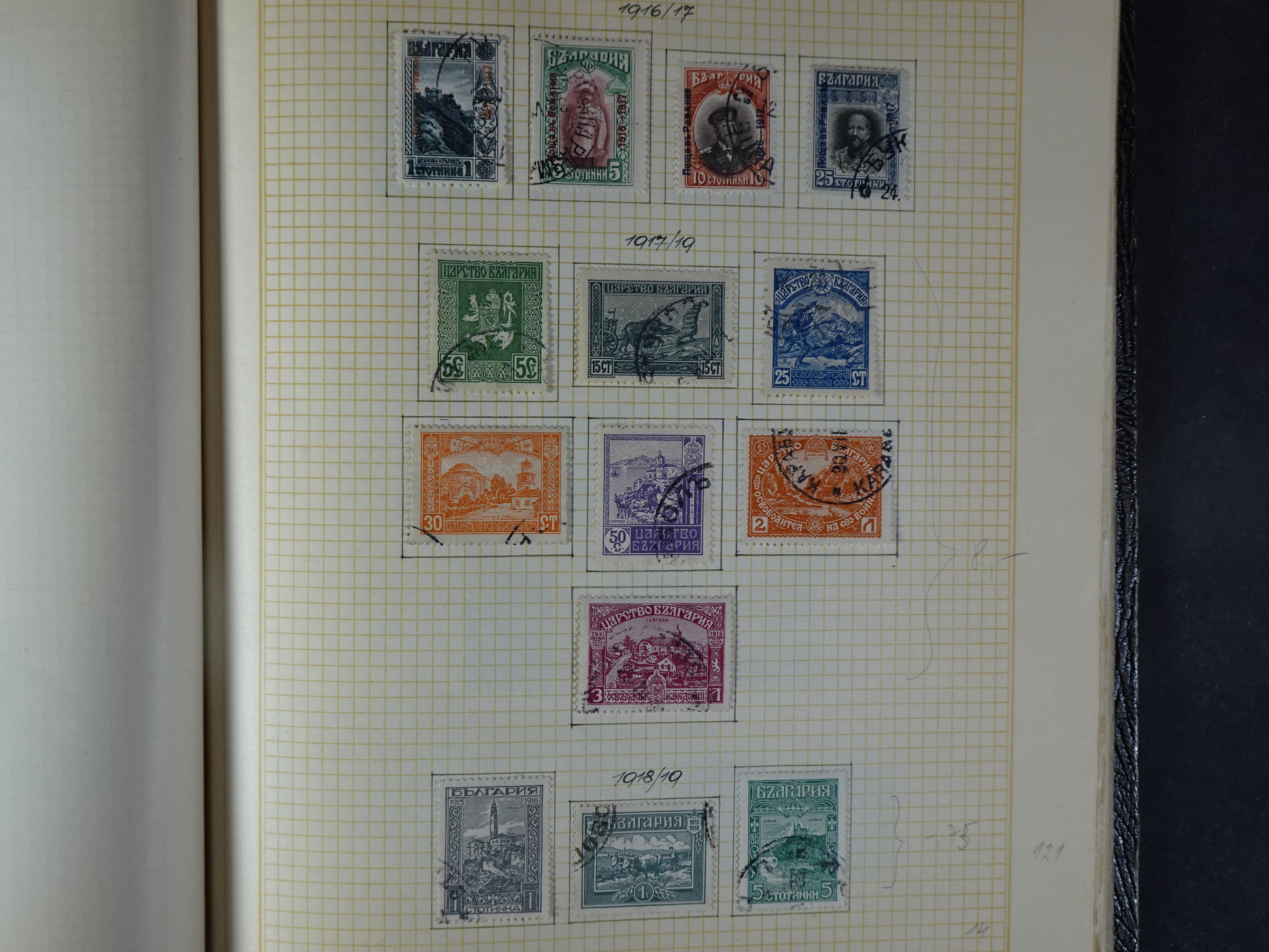 Nette klassieke verzameling 1879 - 1940 met goed materiaal in oud kleinbandje.
Hoge cat. waarde. 8