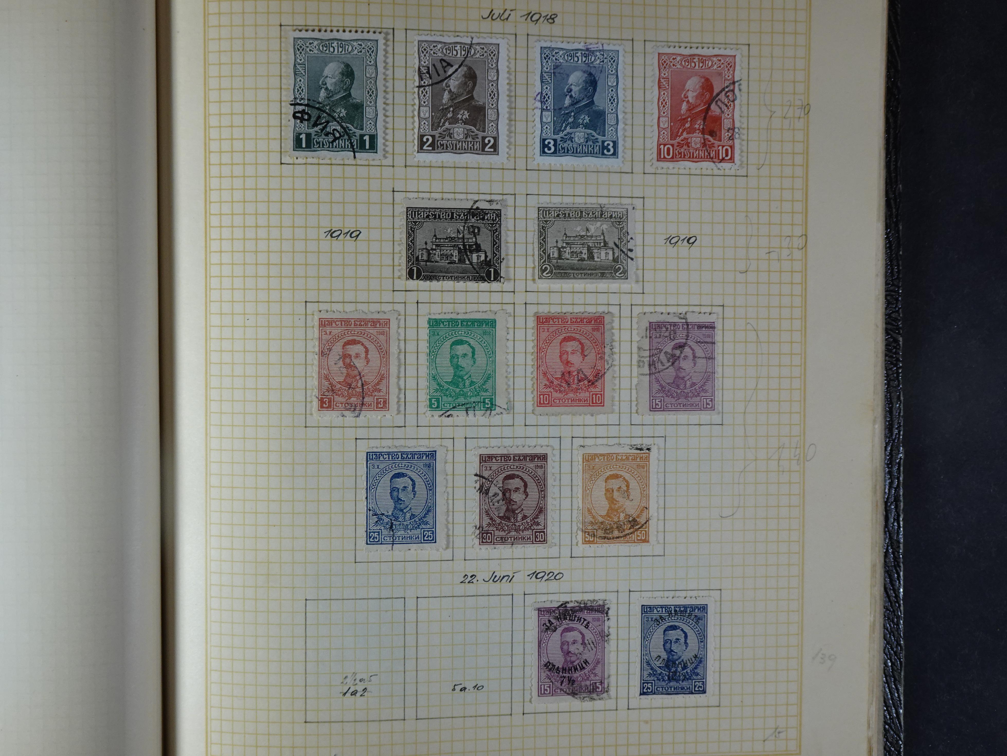 Nette klassieke verzameling 1879 - 1940 met goed materiaal in oud kleinbandje.
Hoge cat. waarde. 9