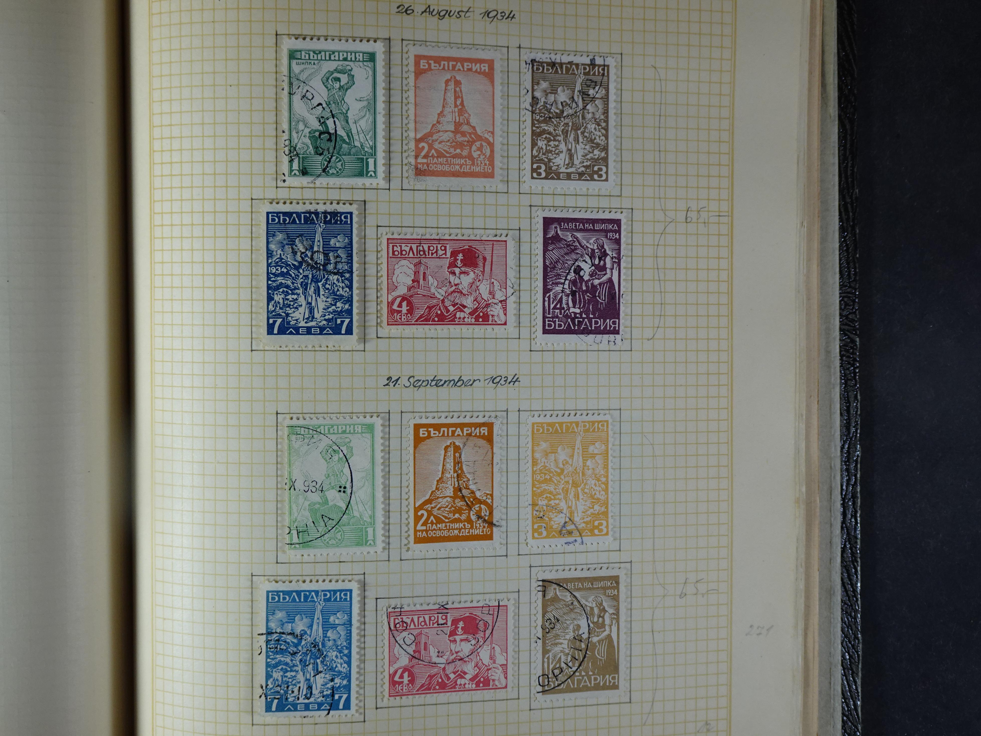 Nette klassieke verzameling 1879 - 1940 met goed materiaal in oud kleinbandje.
Hoge cat. waarde. 19