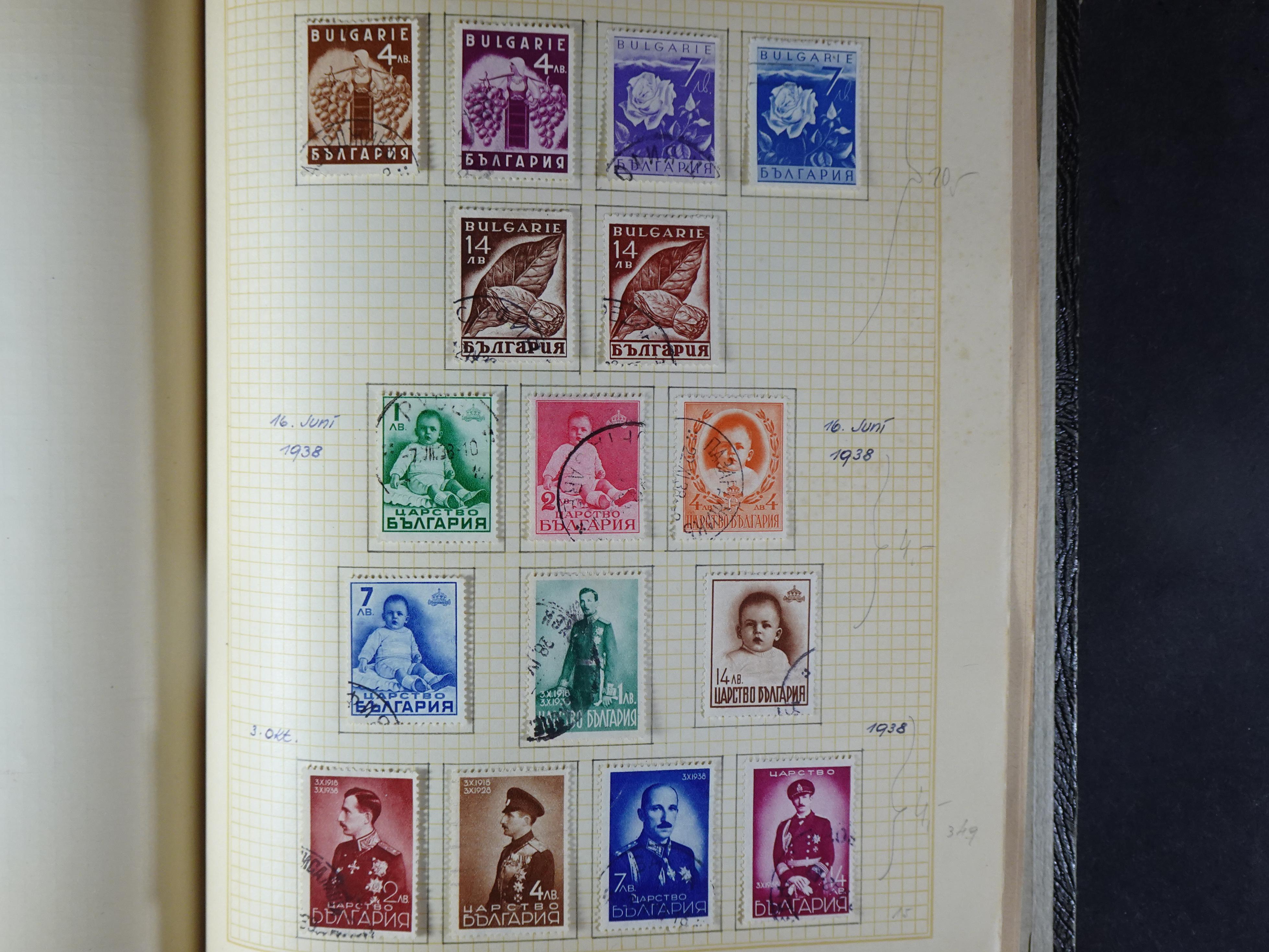 Nette klassieke verzameling 1879 - 1940 met goed materiaal in oud kleinbandje.
Hoge cat. waarde. 24