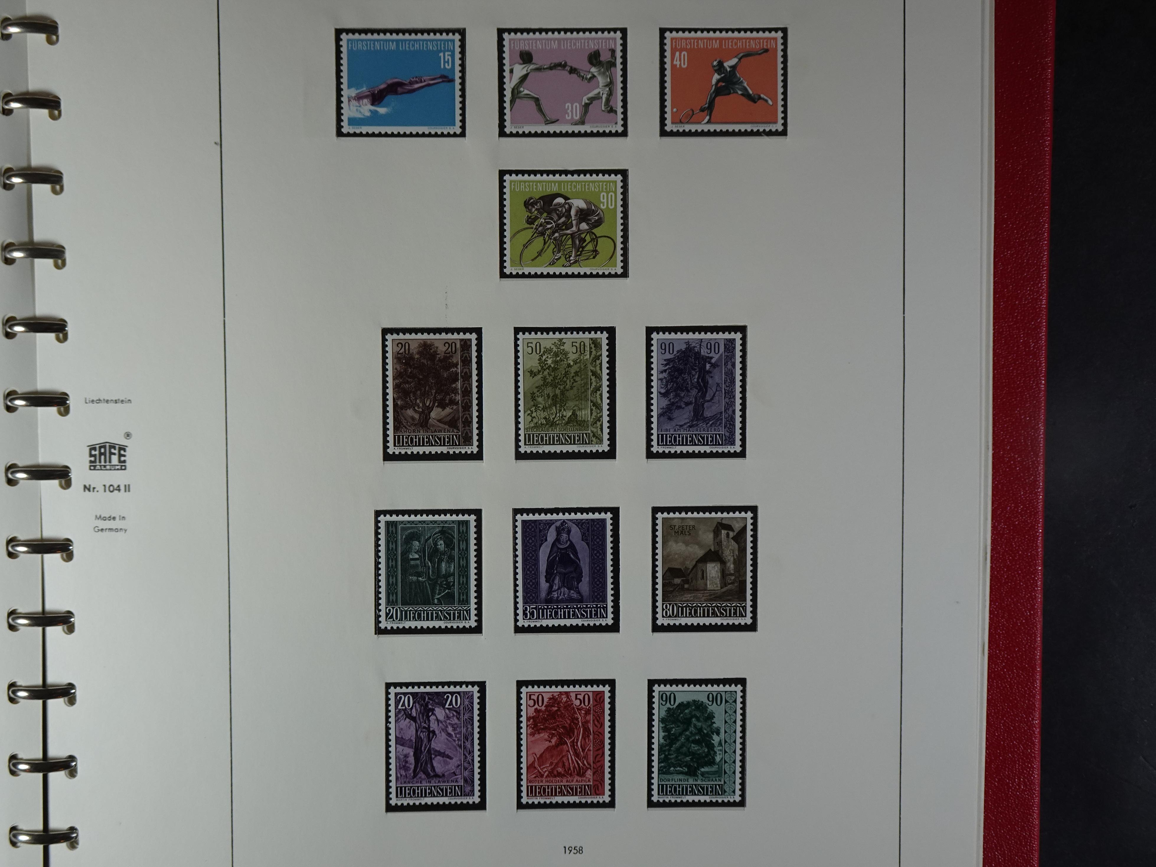 Verzameling 1945 -1995.
Hoge cat. waarde. 11