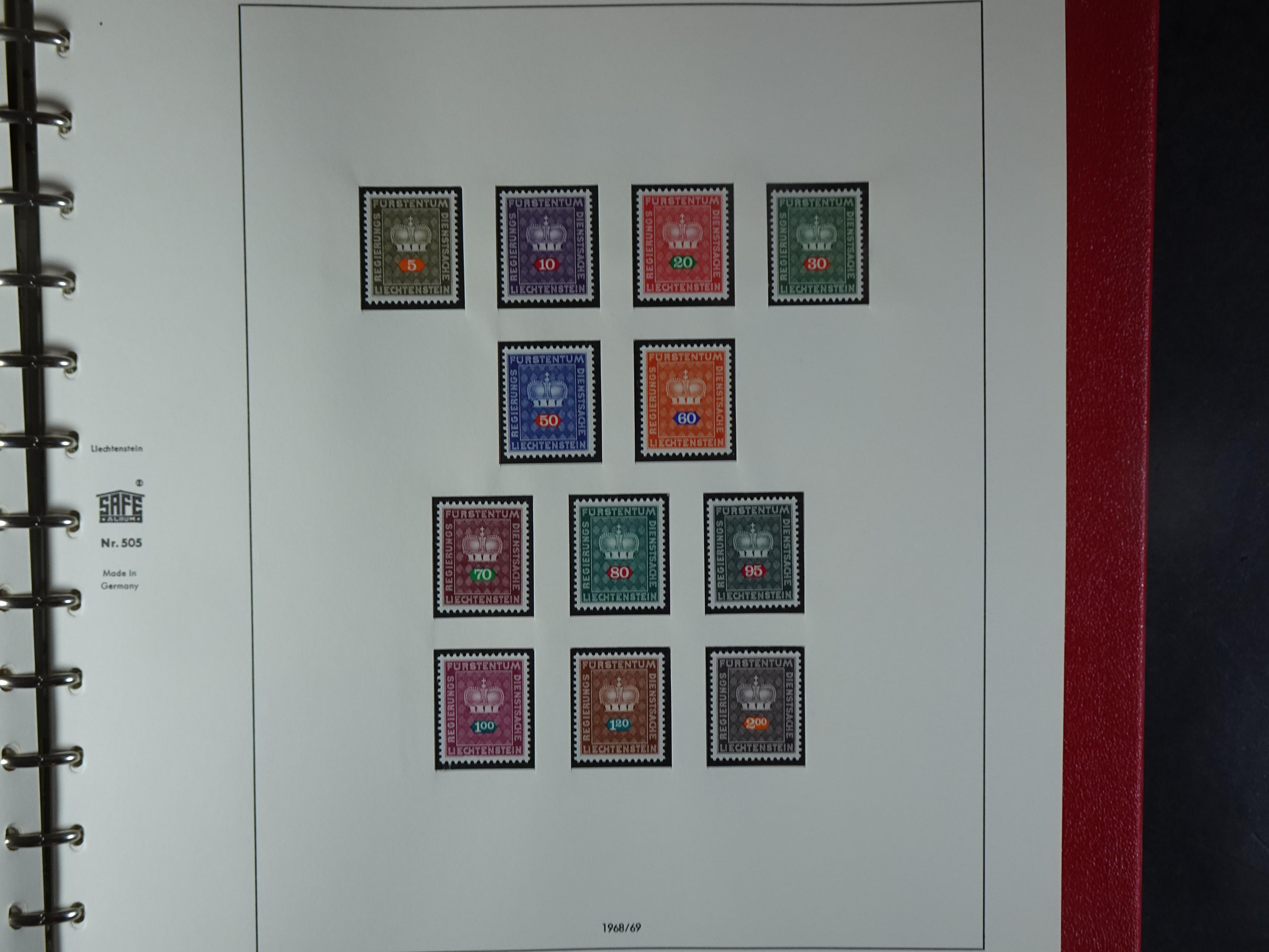 Verzameling 1945 -1995.
Hoge cat. waarde. 27