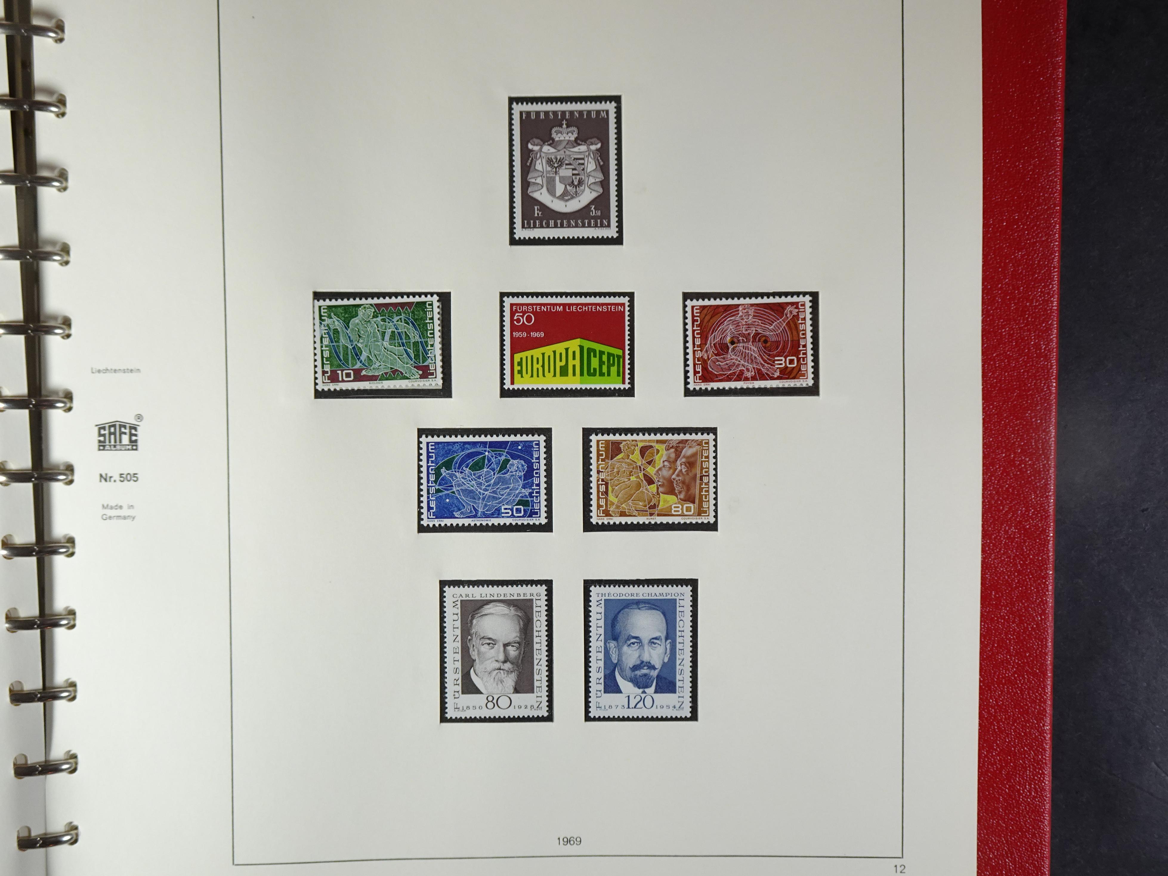 Verzameling 1945 -1995.
Hoge cat. waarde. 28