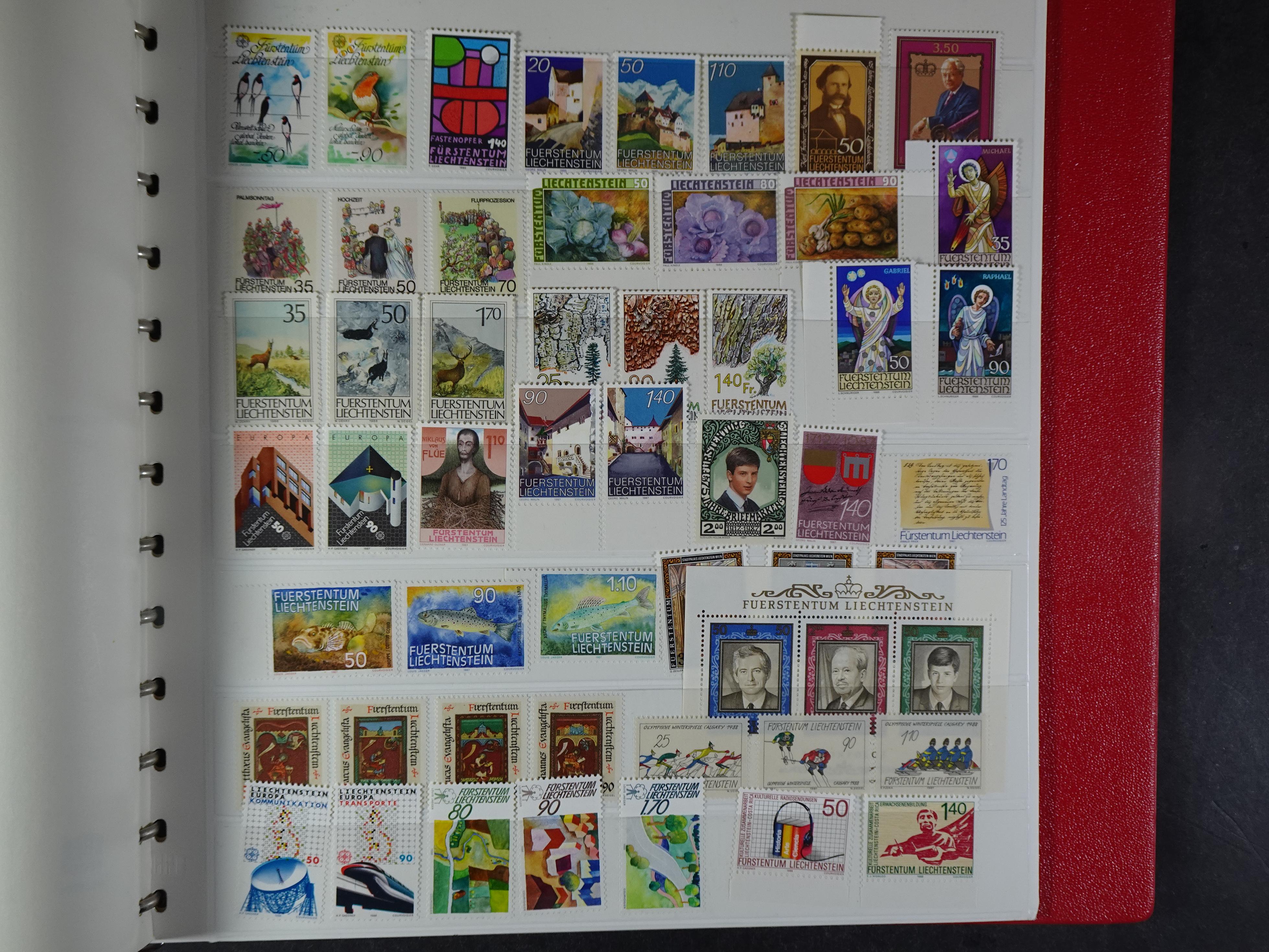 Verzameling 1945 -1995.
Hoge cat. waarde. 69