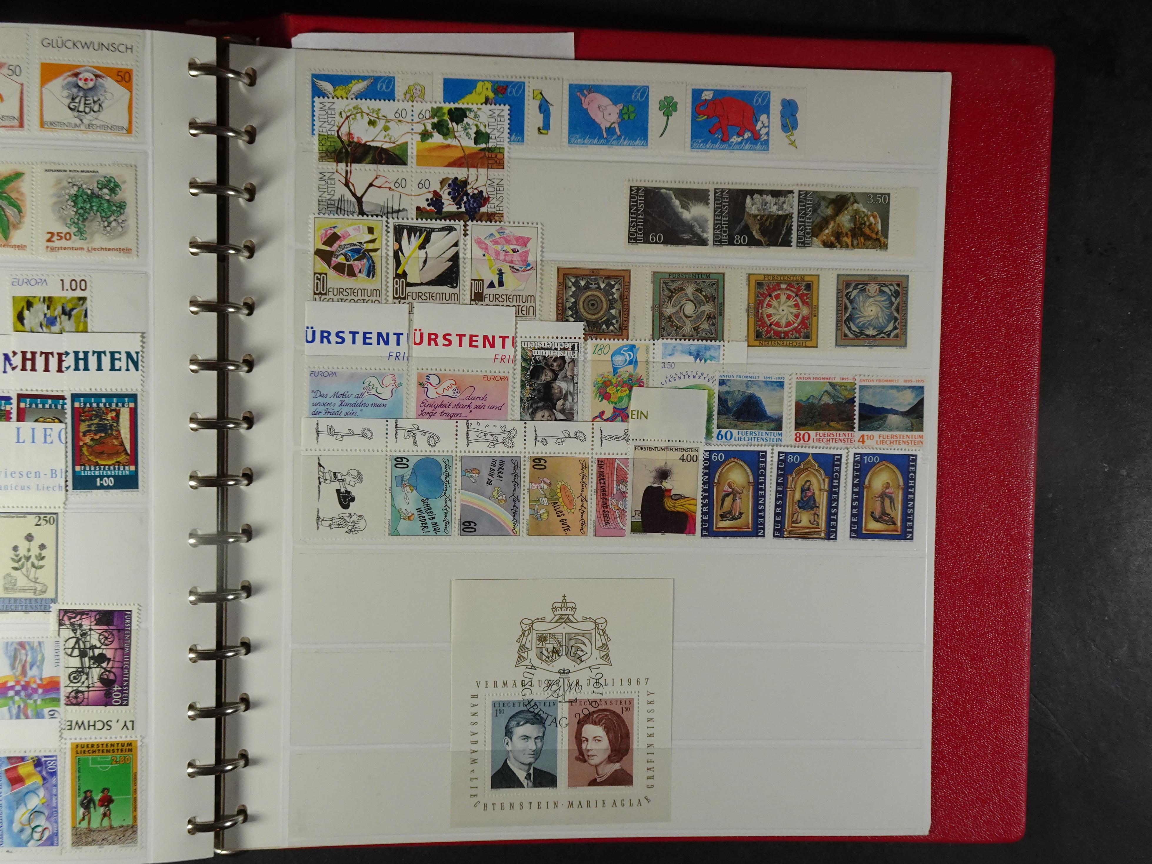 Verzameling 1945 -1995.
Hoge cat. waarde. 73