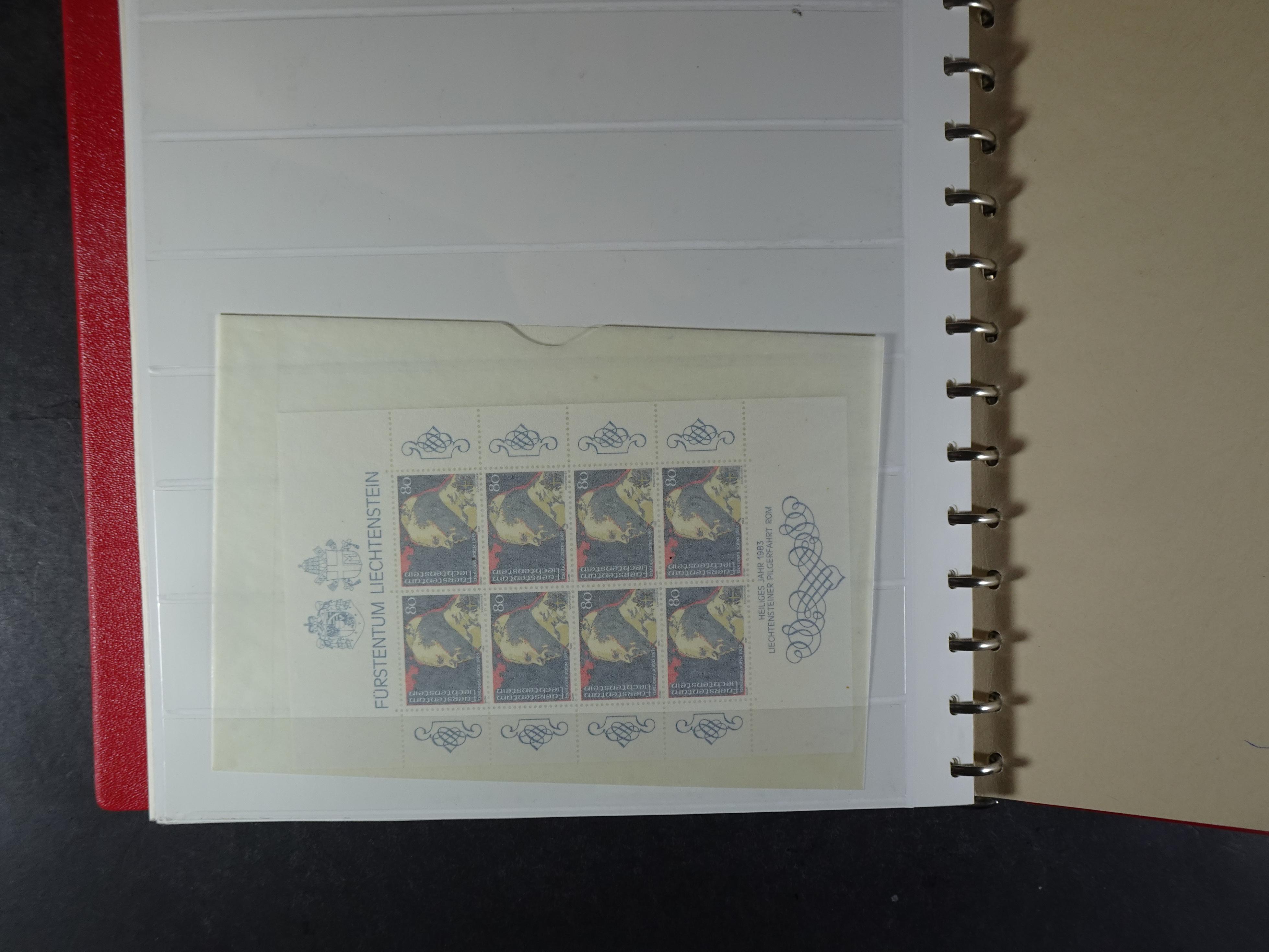 Verzameling 1945 -1995.
Hoge cat. waarde. 74