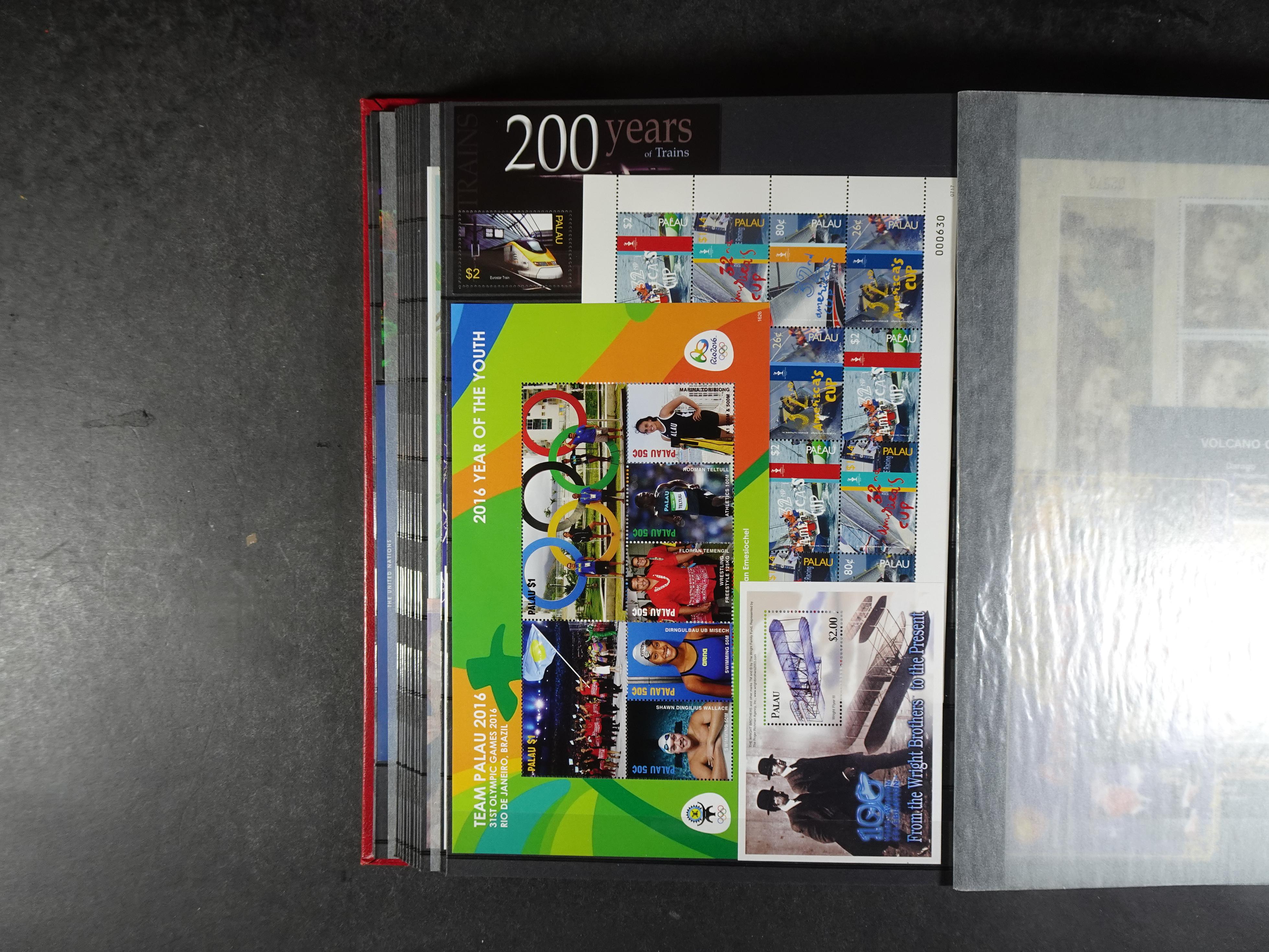 Palau 230 postfrisse blokken. €1,20 per stuk.
Enorme cat. waarde.
Koopje. 30