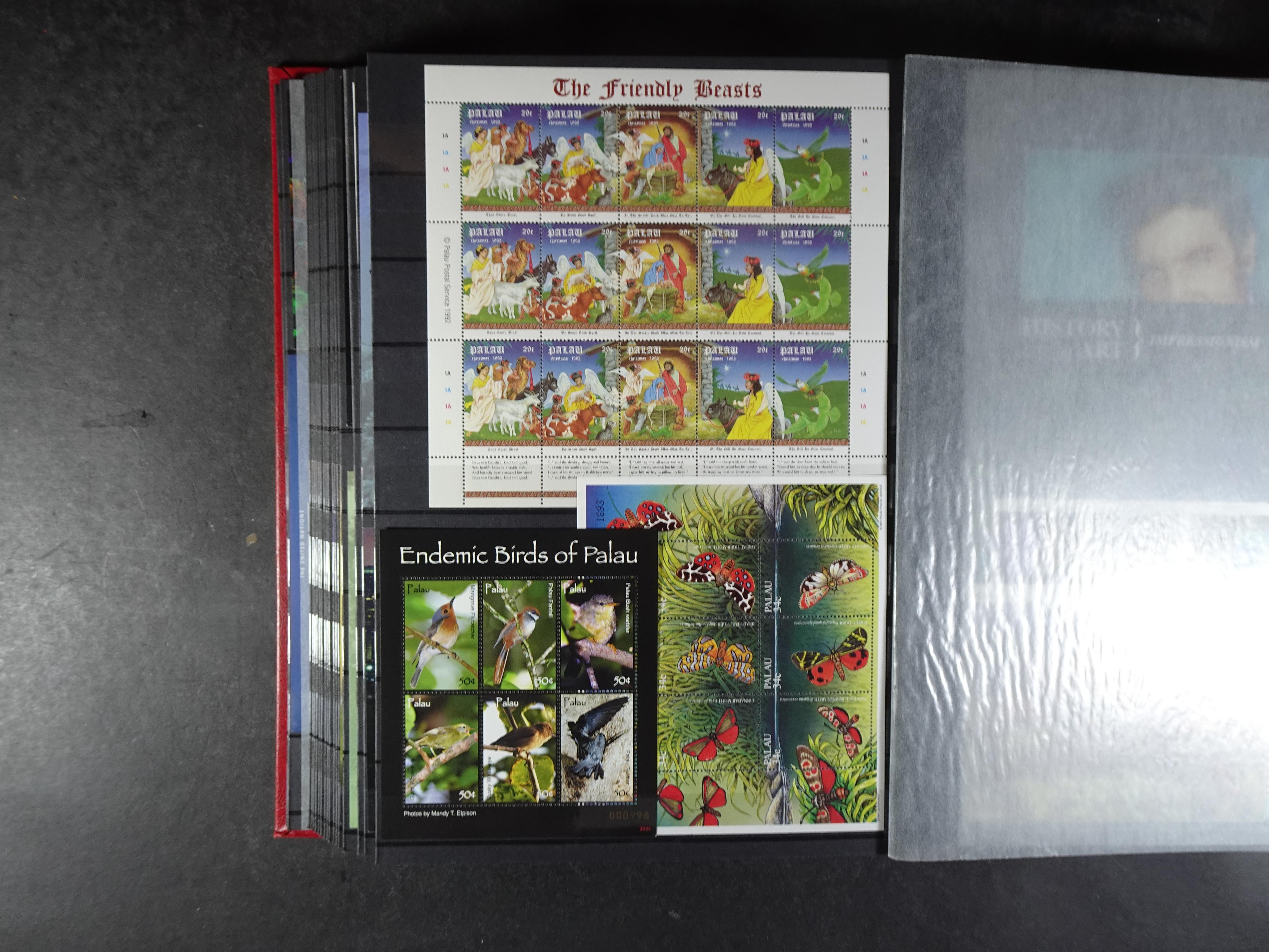 Palau 230 postfrisse blokken. €1,20 per stuk.
Enorme cat. waarde.
Koopje. 40