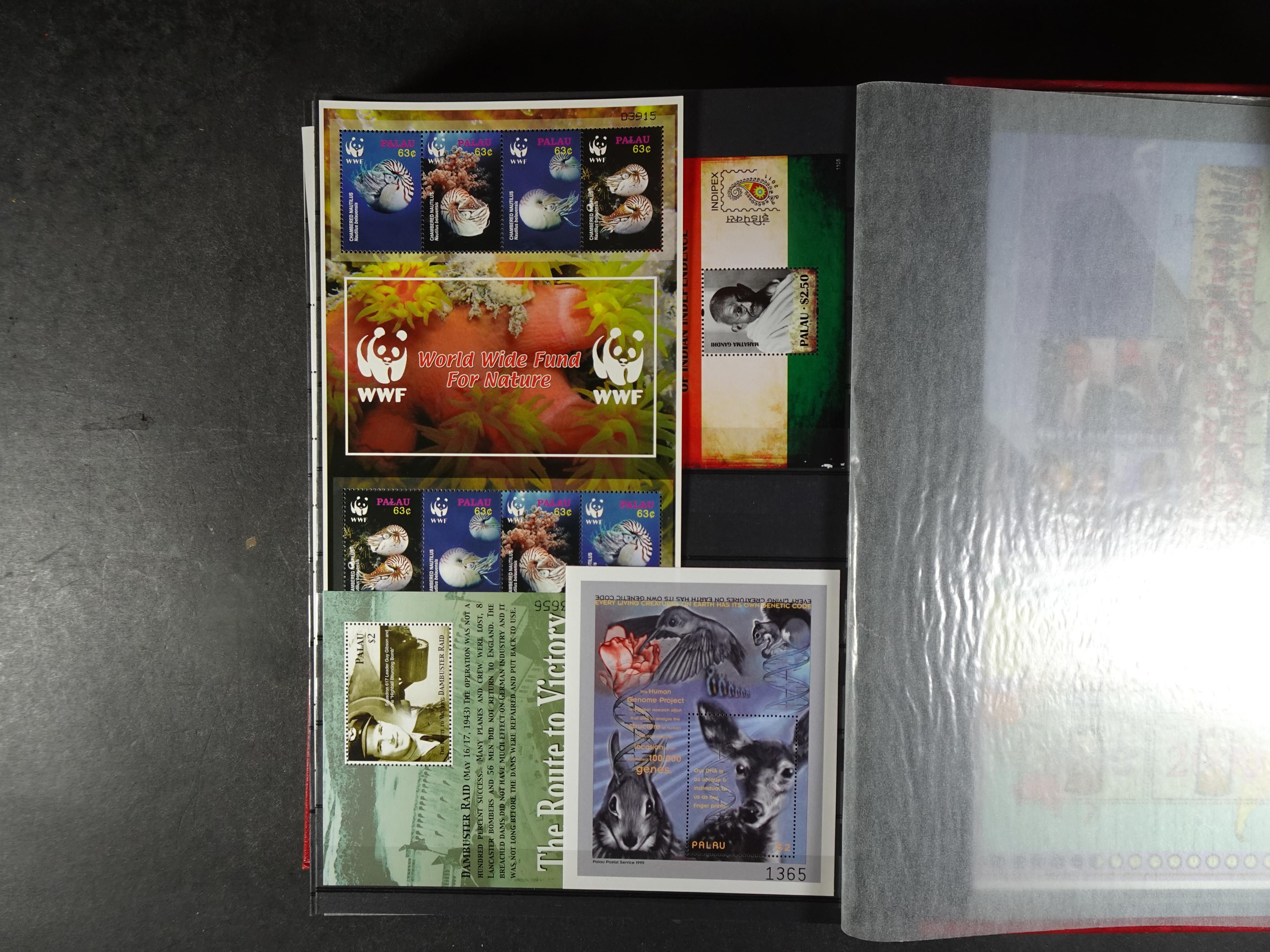 Palau 230 postfrisse blokken. €1,20 per stuk.
Enorme cat. waarde.
Koopje. 62