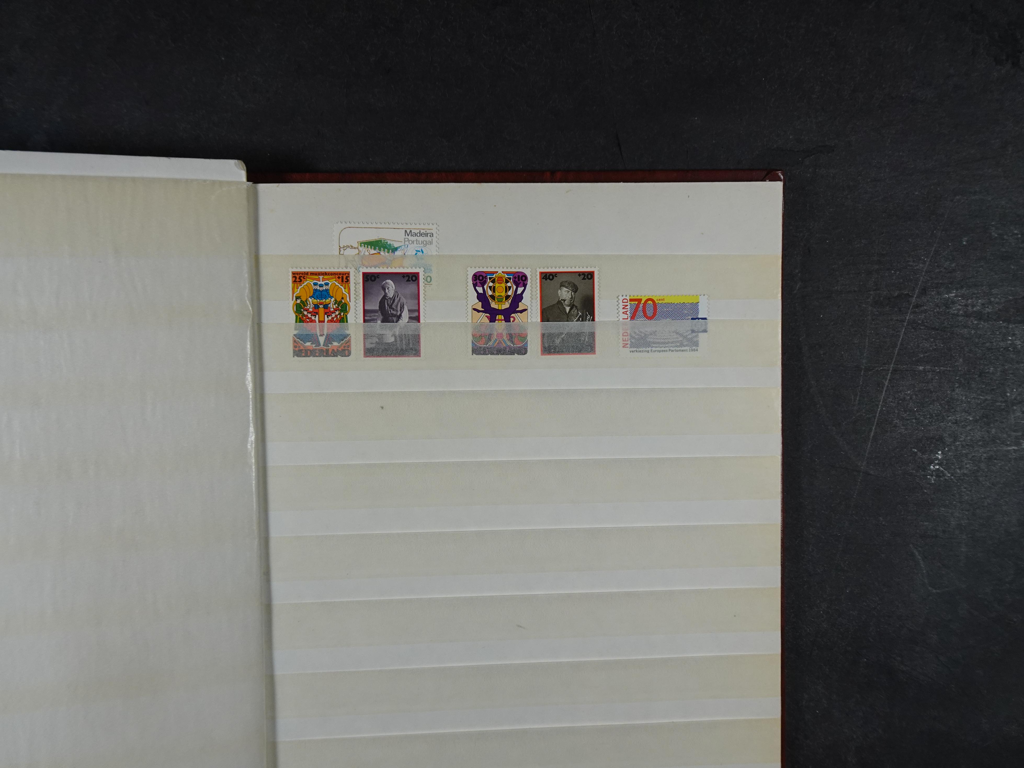 Leuke partij met diversen landen, mooie koop. 19