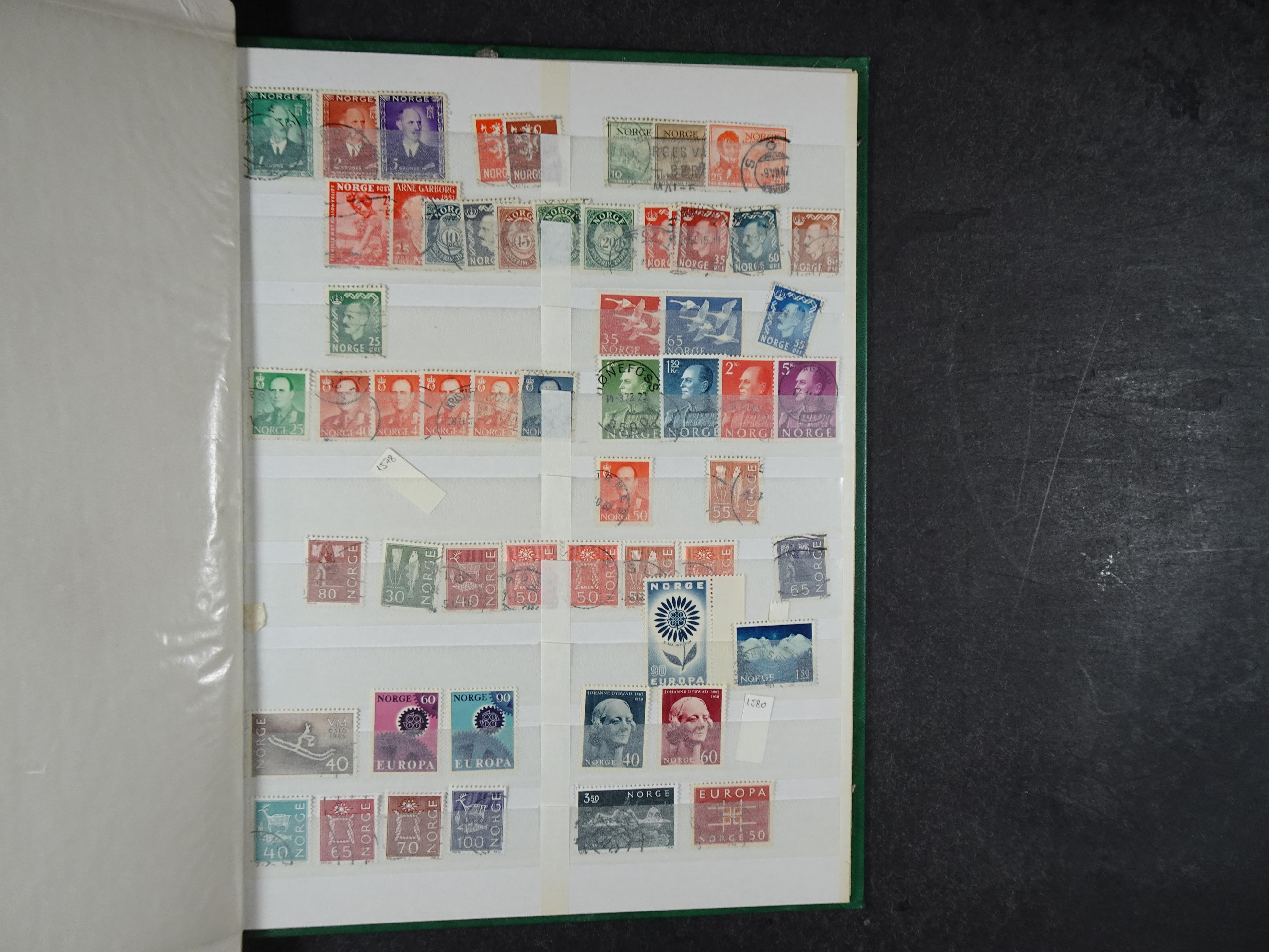 Nederland en Scandinavië, veel beter materiaal mooie koop.  27