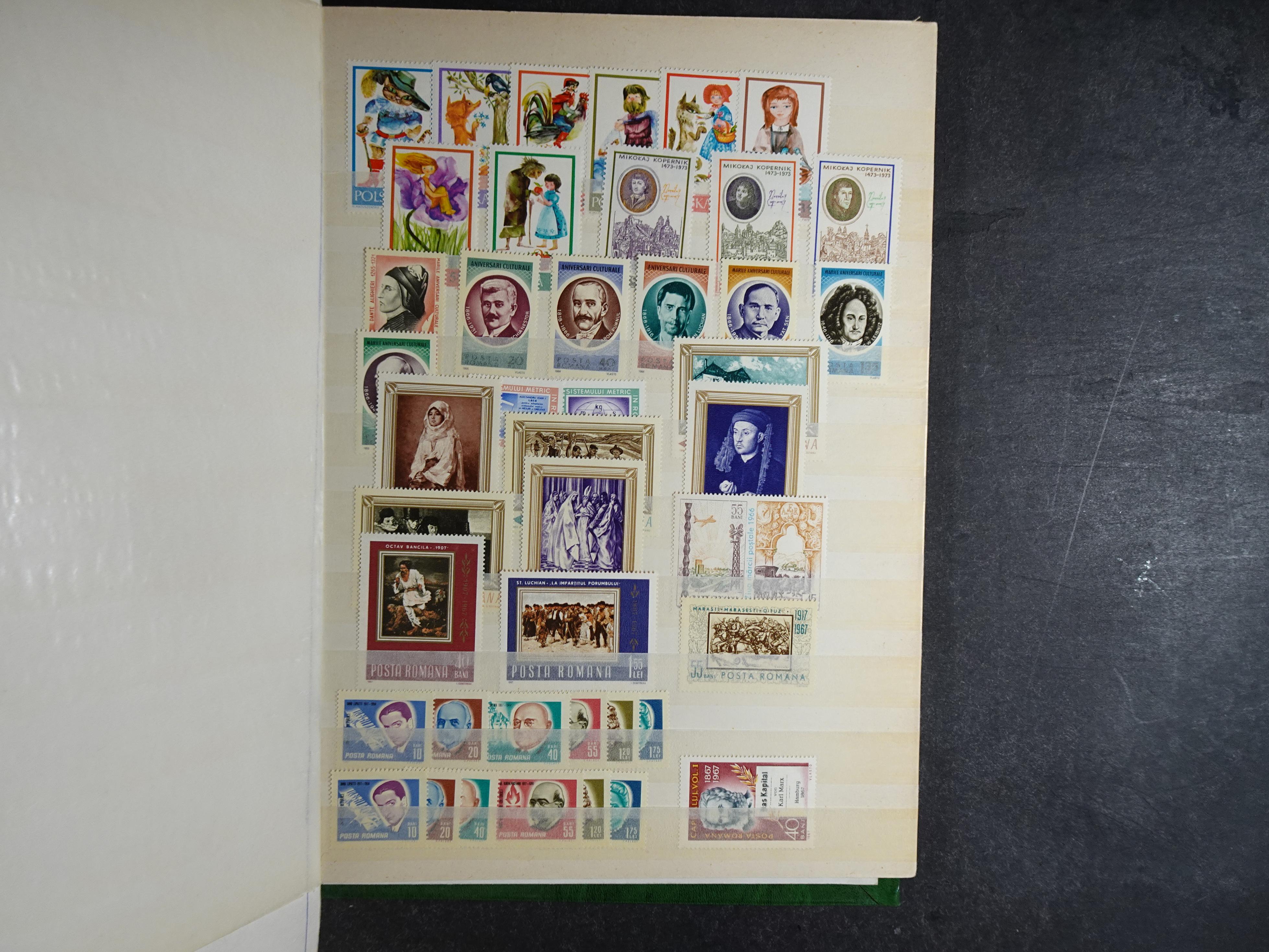 Meest postfrisse partij, veel motief mooie koop.  40