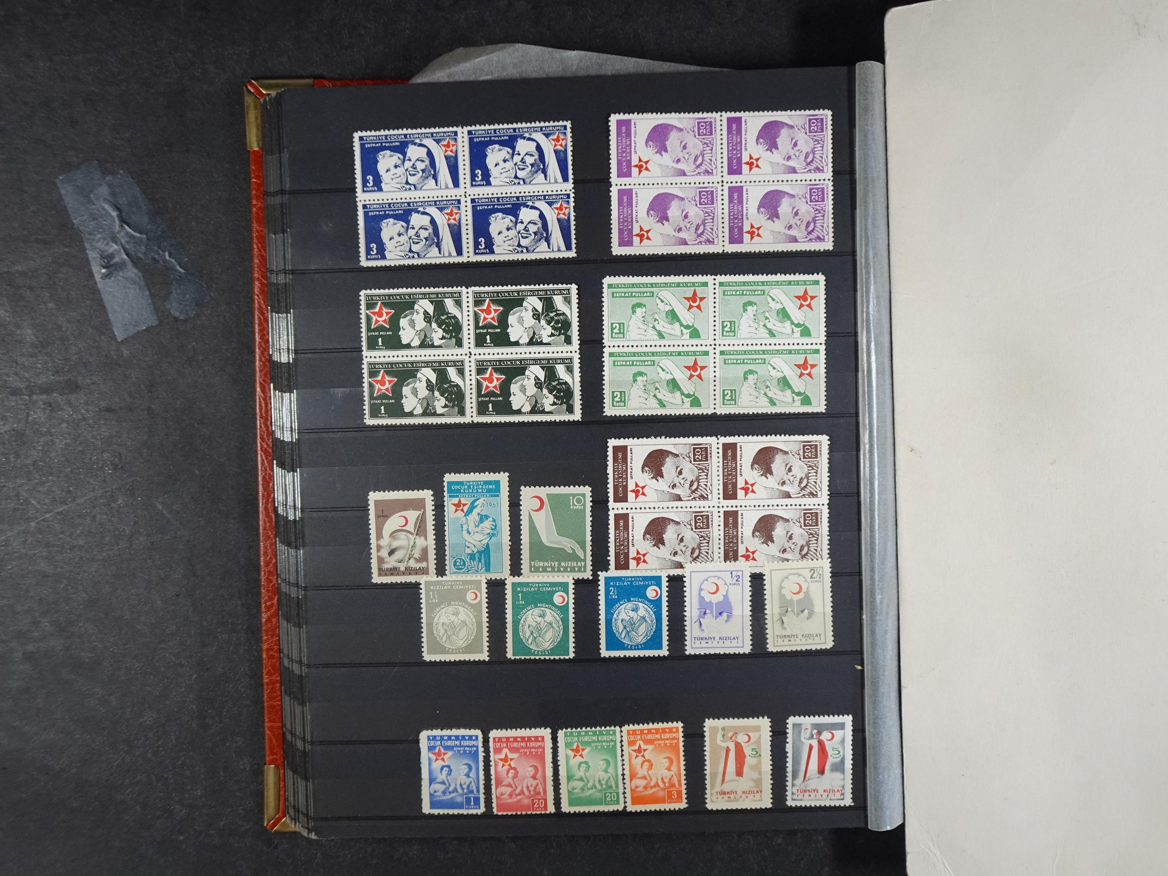 Mooie deels gespecialiseerde collectie, hoge waarde. 24