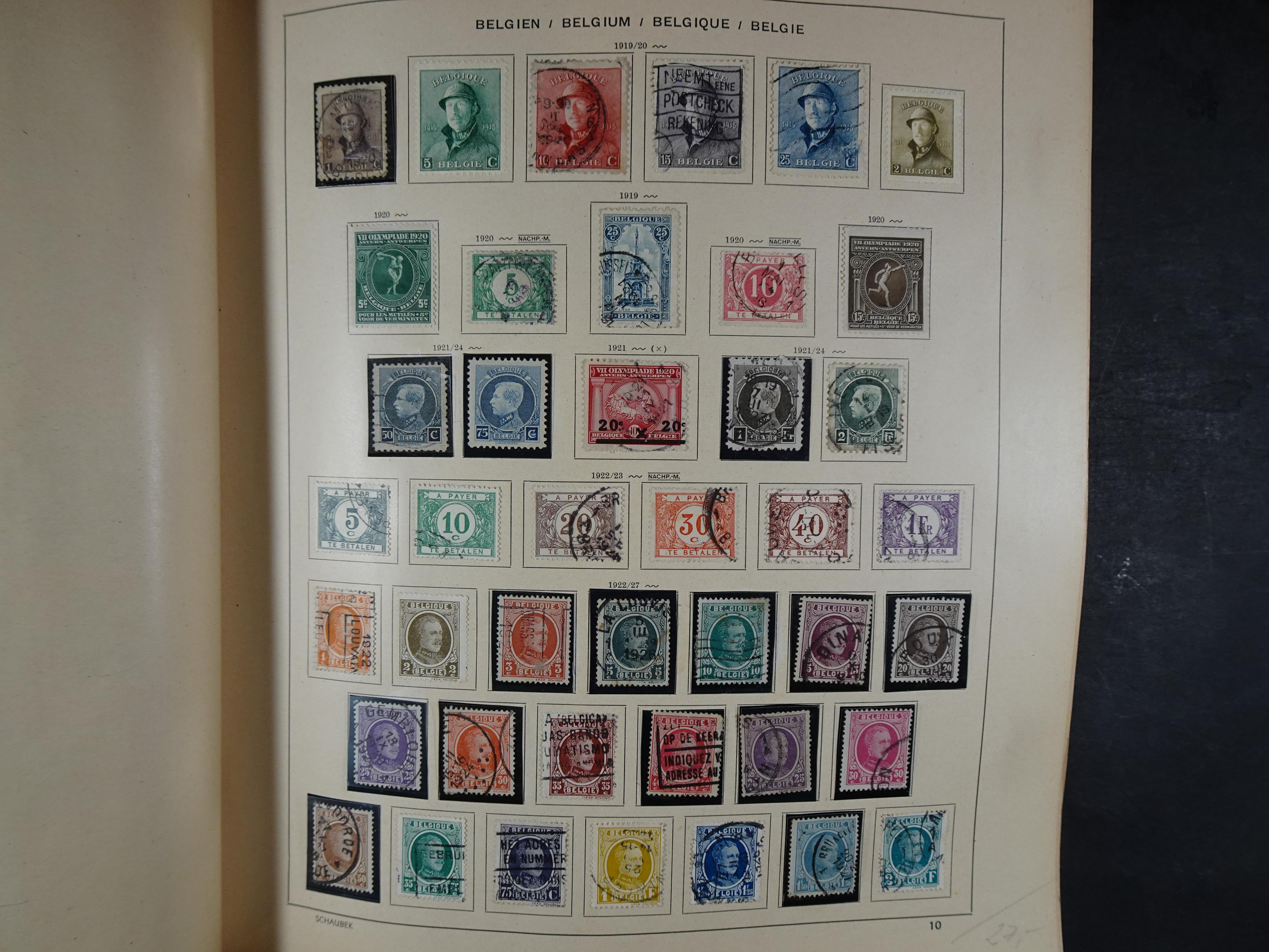 Mooie klassieke verzameling zeer goed gevulde Schaubek album. 5